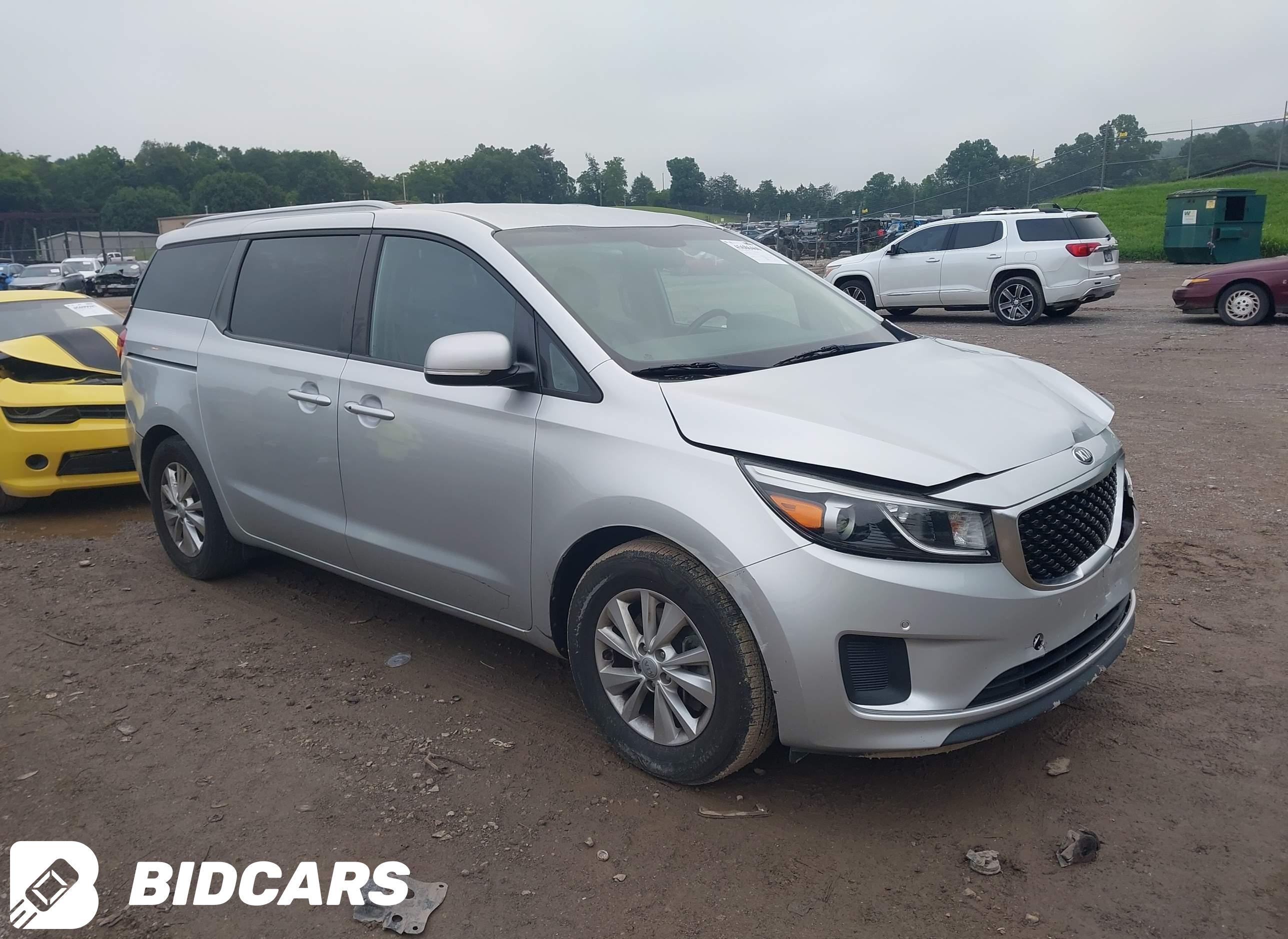 2017 KIA Sedona, LX