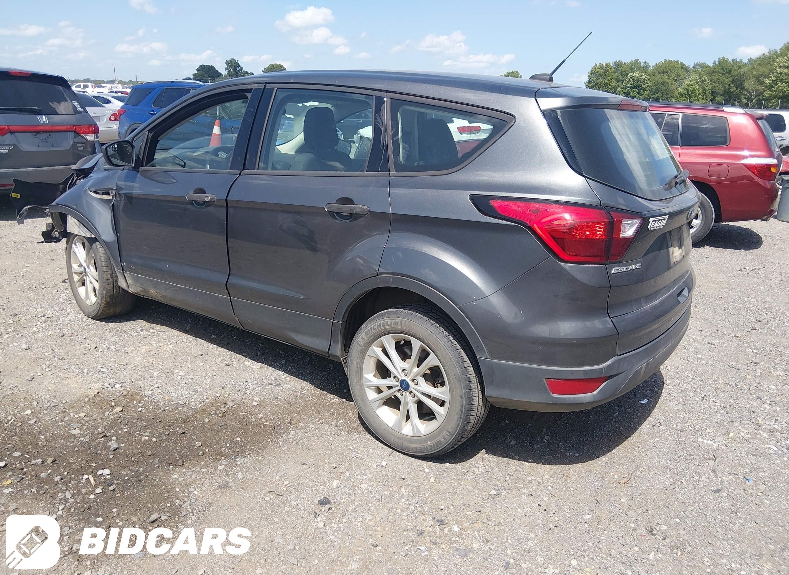 2019 Ford Escape, S