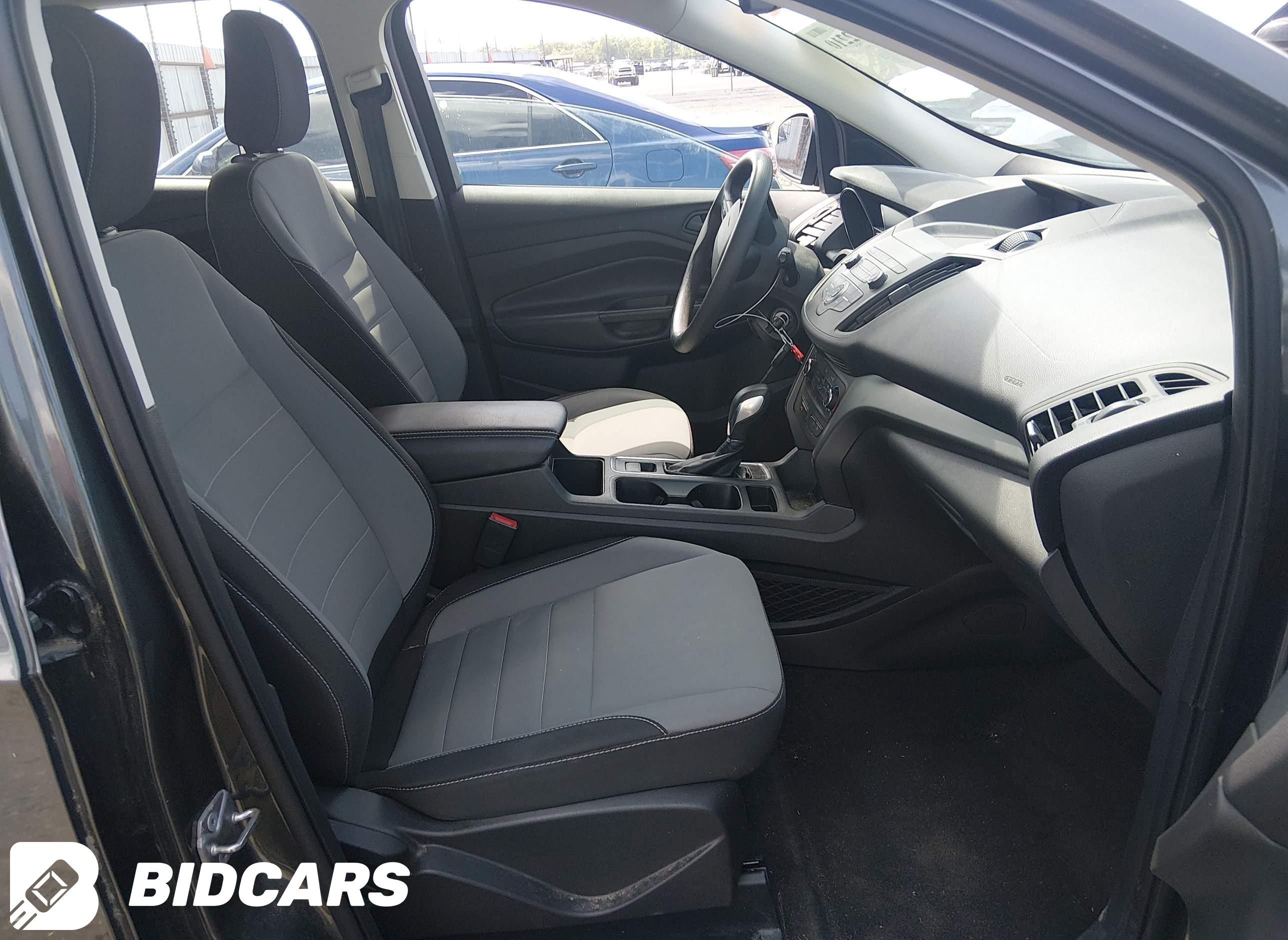 2019 Ford Escape, S