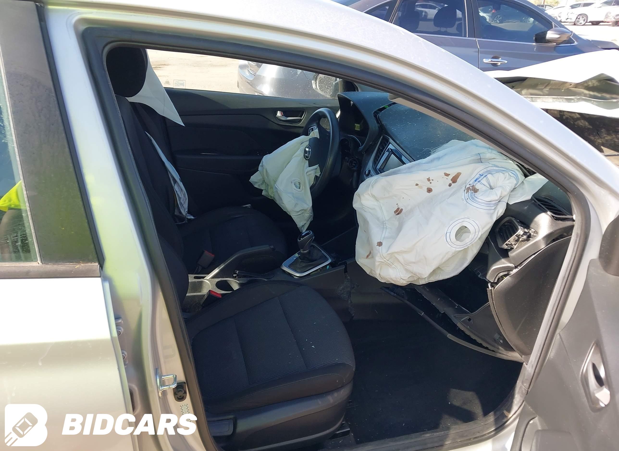 2021 Hyundai Accent, SE