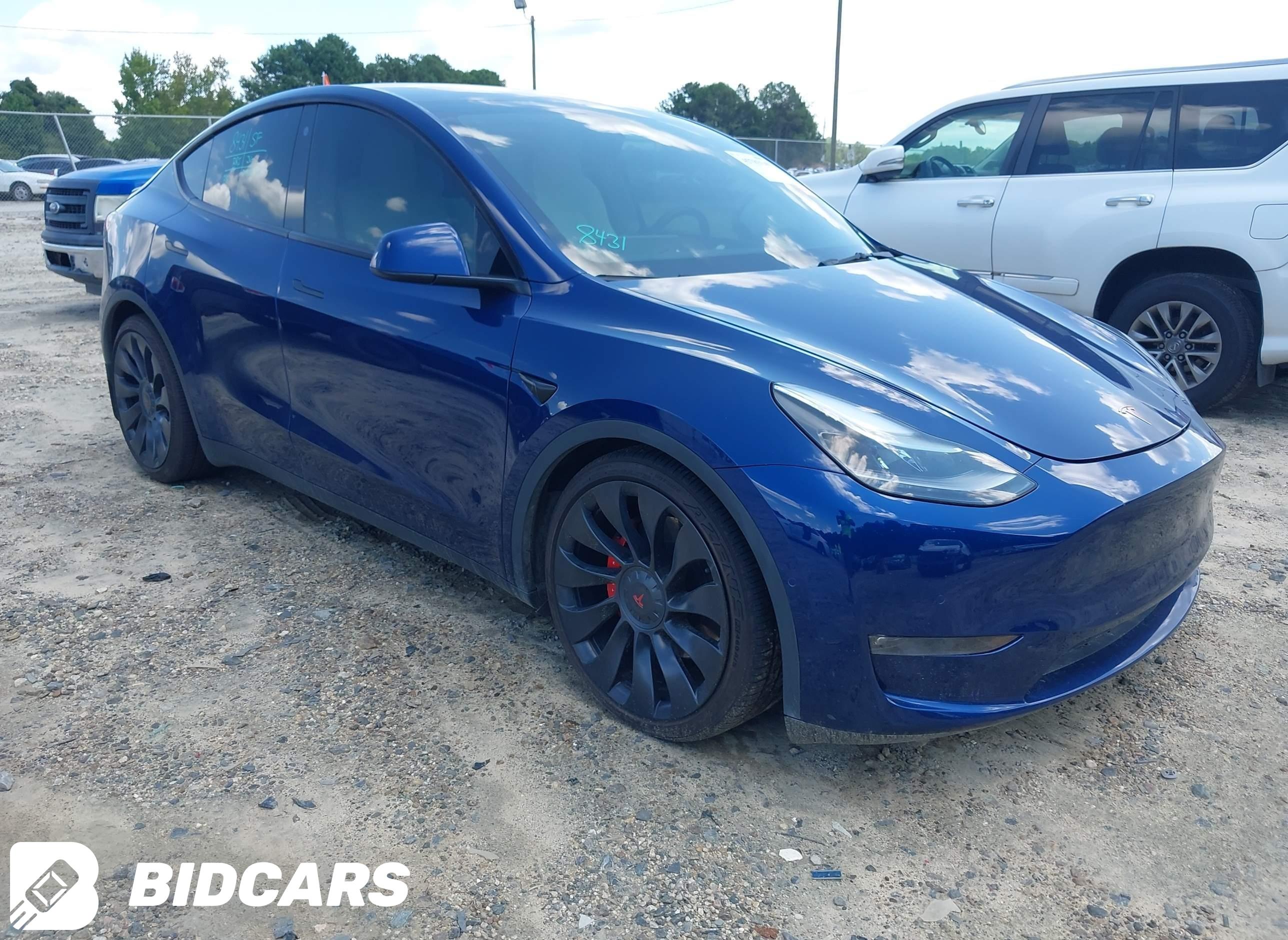 2022 Tesla Model Y, Performan...
