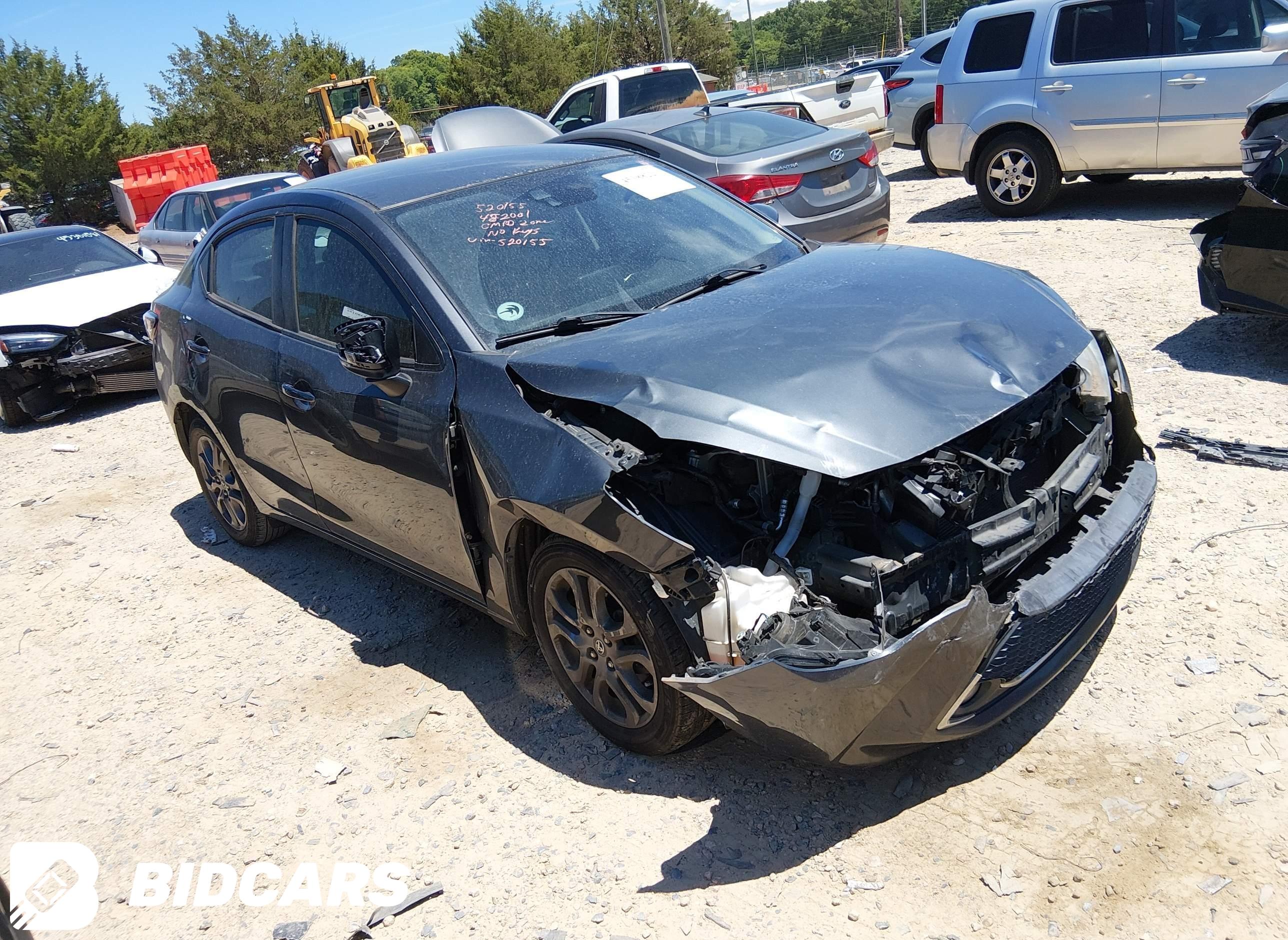 2019 Toyota Yaris, LE
