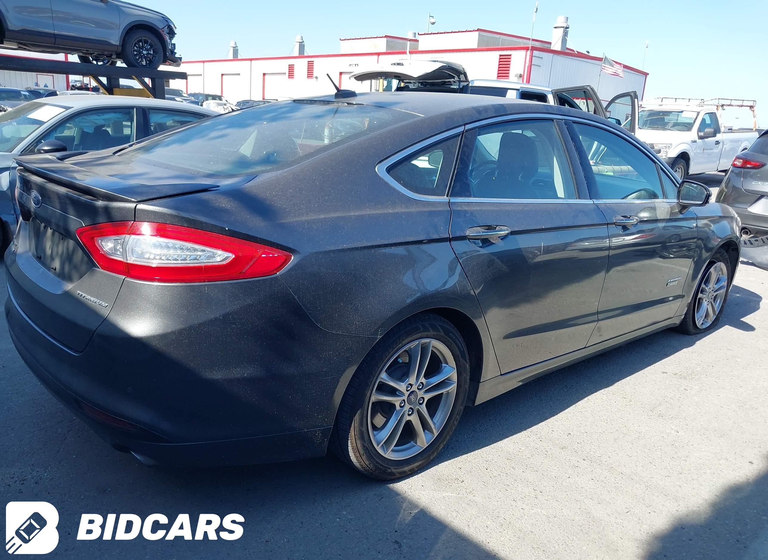 2015 Ford Fusion, Energi Tita...