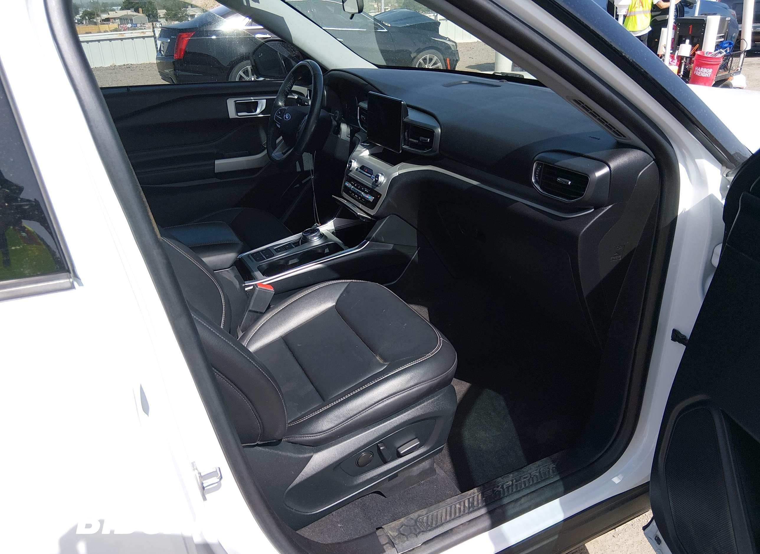 2021 Ford Explorer, Xlt