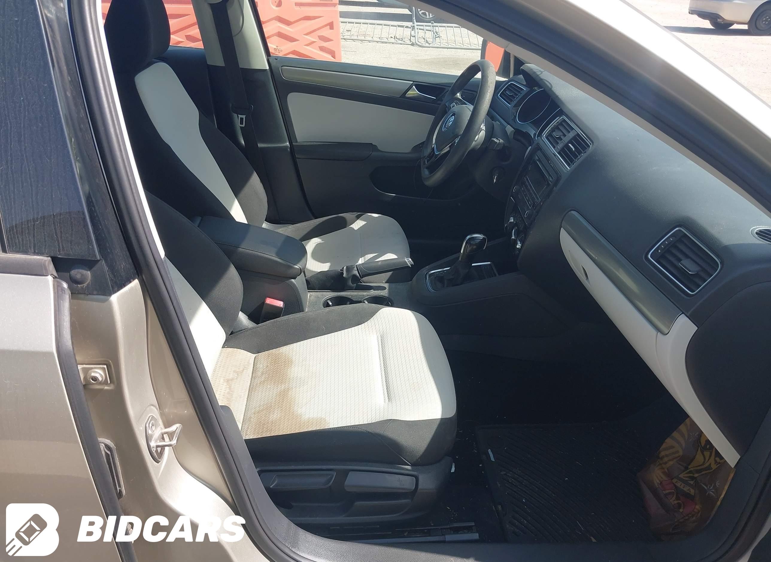 2015 Volkswagen Jetta, 2.0L T...