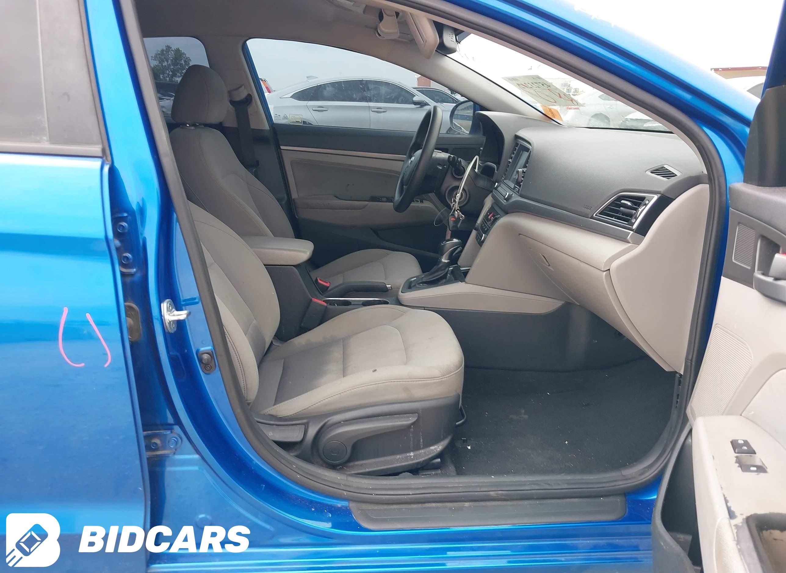 2018 Hyundai Elantra, Sel