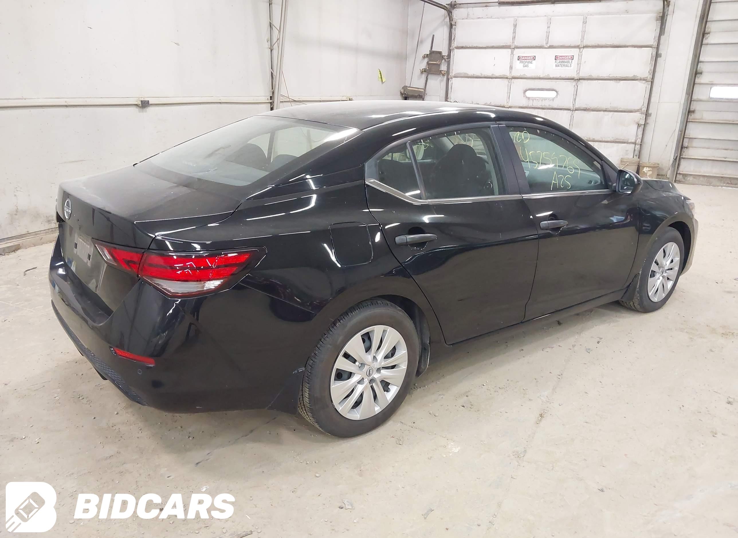 2025 Nissan Sentra, S