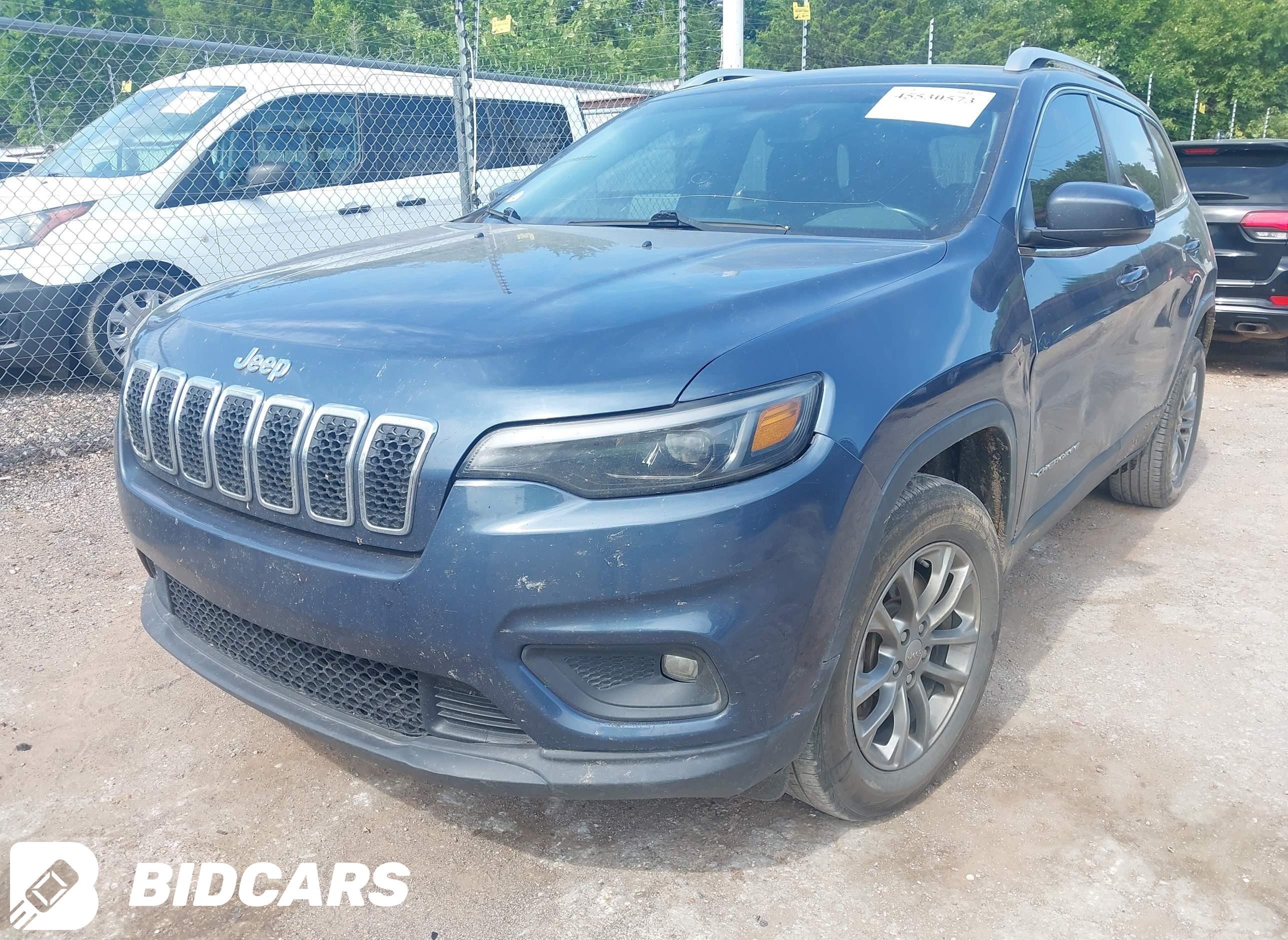 2019 Jeep Cherokee, Latitude...