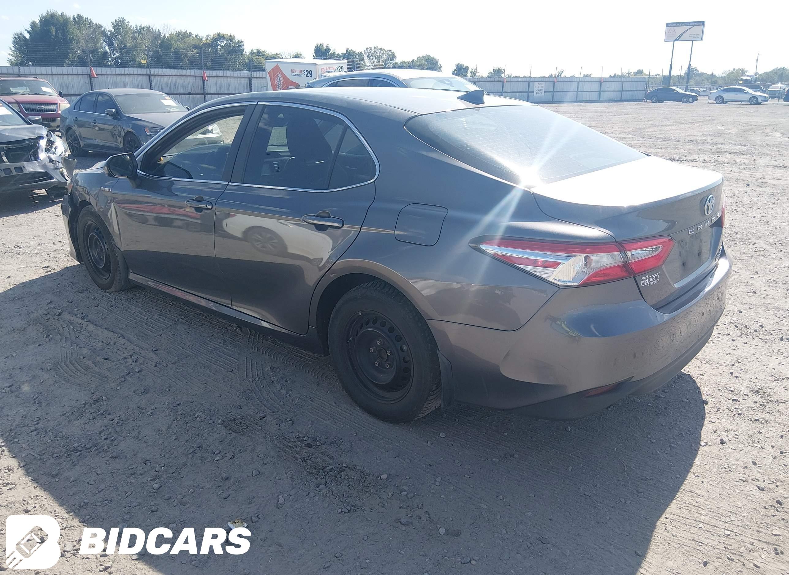 2019 Toyota Camry, Hybrid LE