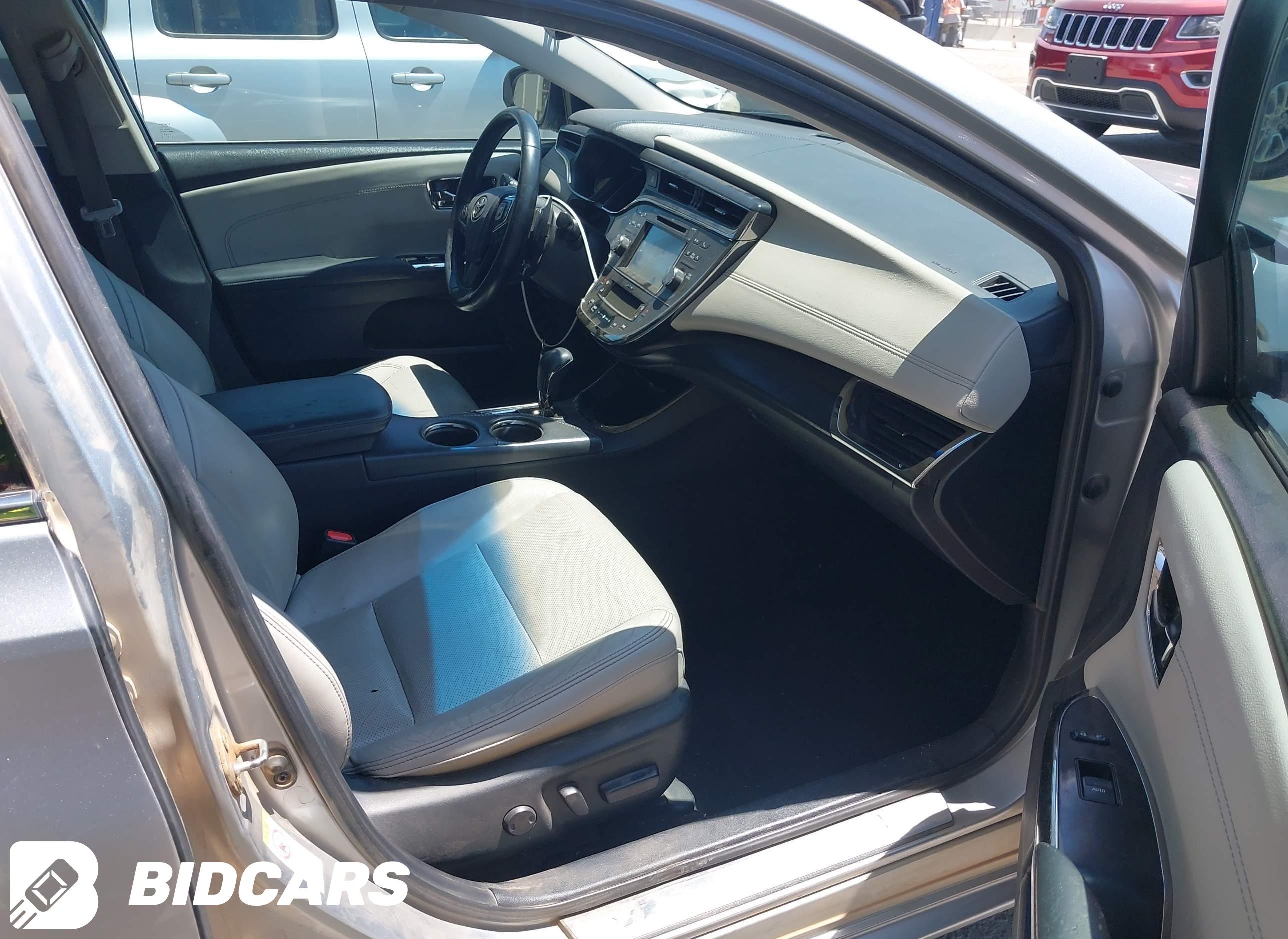 2016 Toyota Avalon, Limited