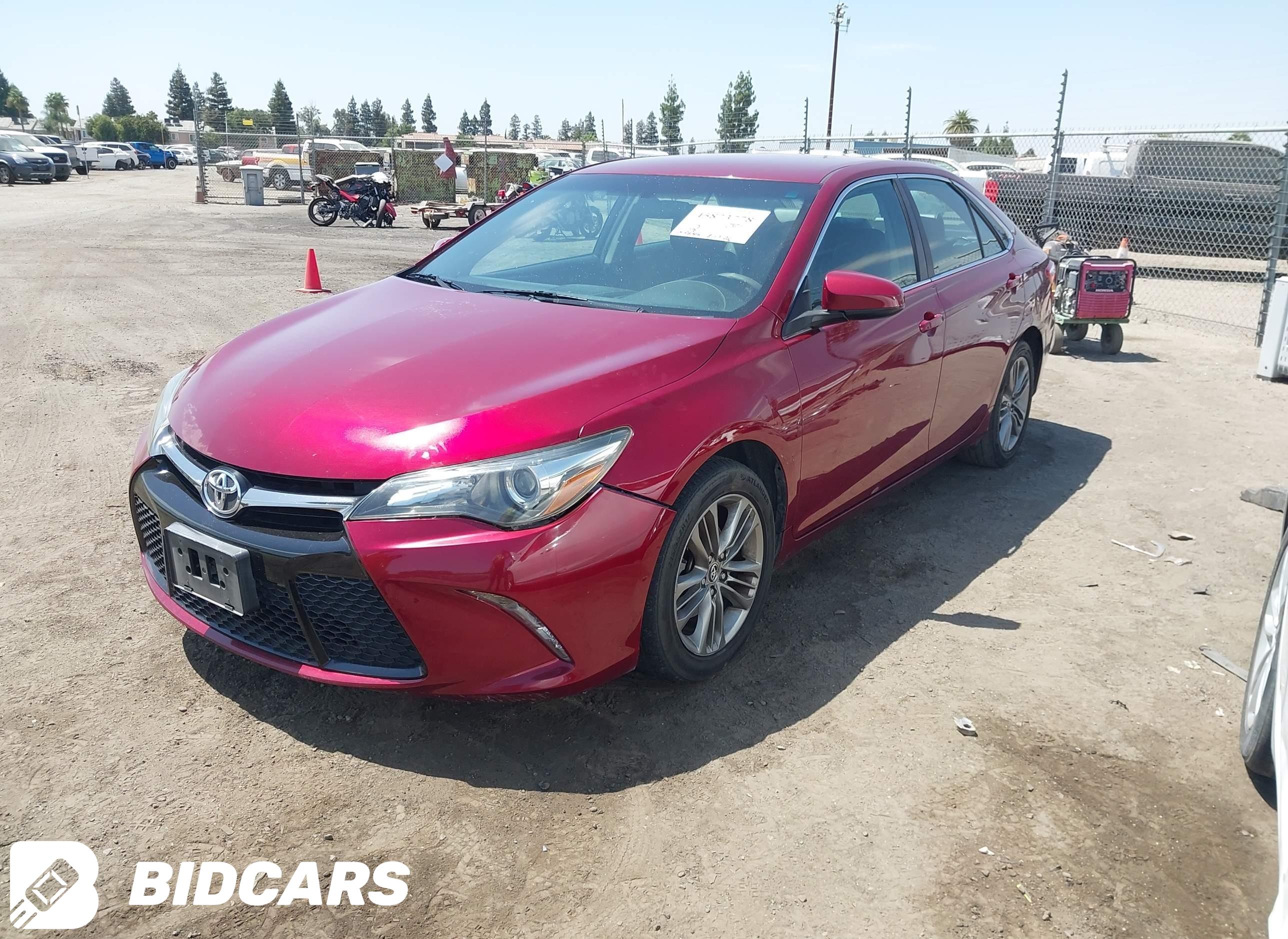 2016 Toyota Camry, SE
