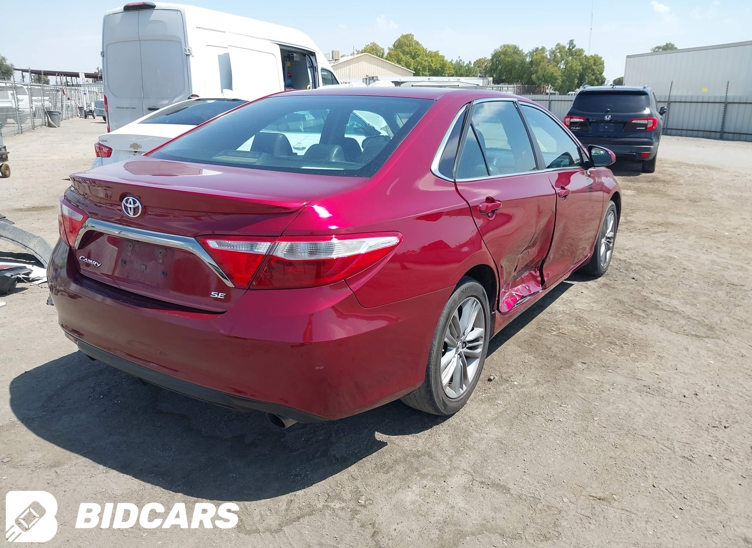 2016 Toyota Camry, SE
