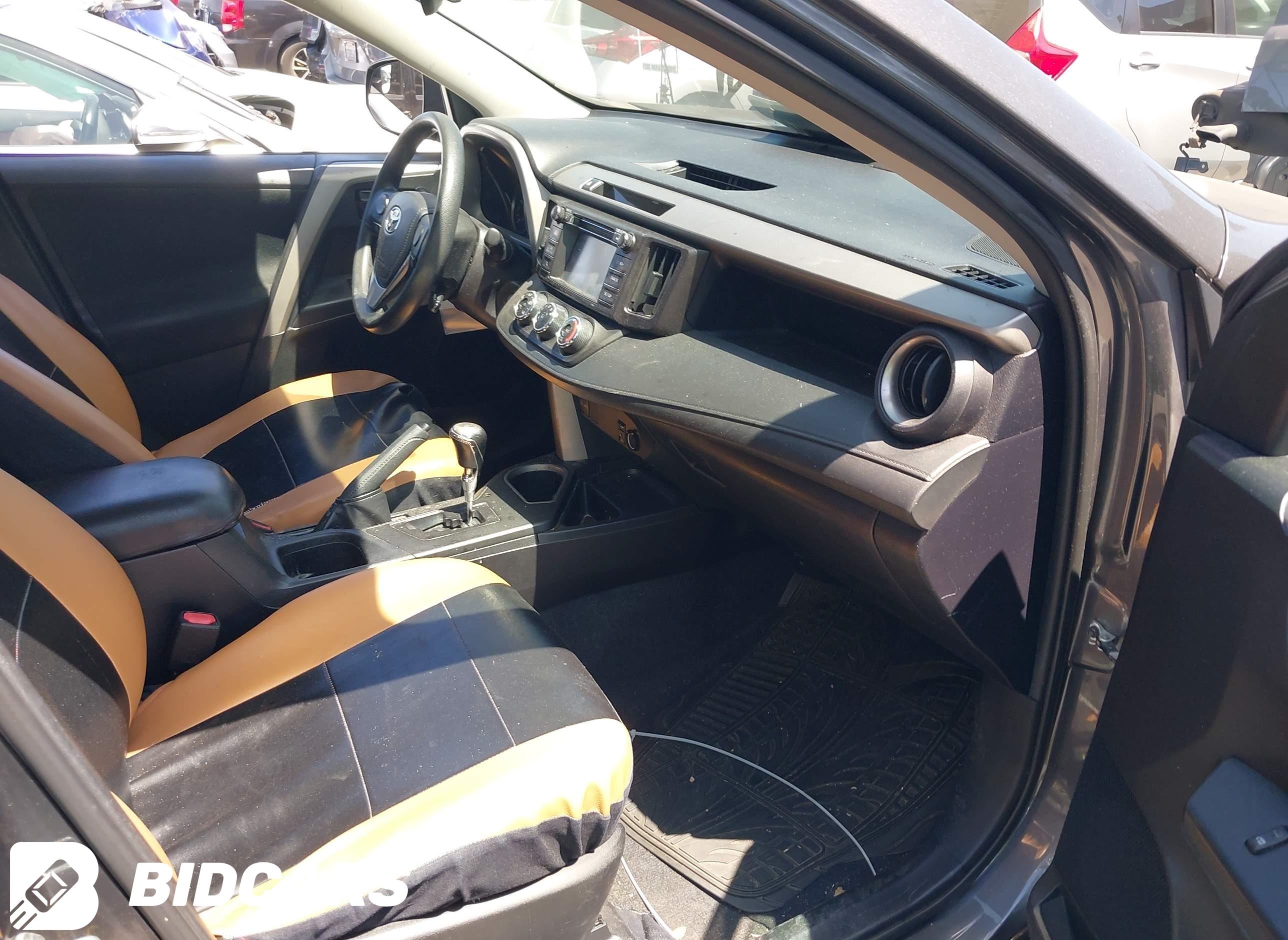 2016 Toyota RAV4, LE