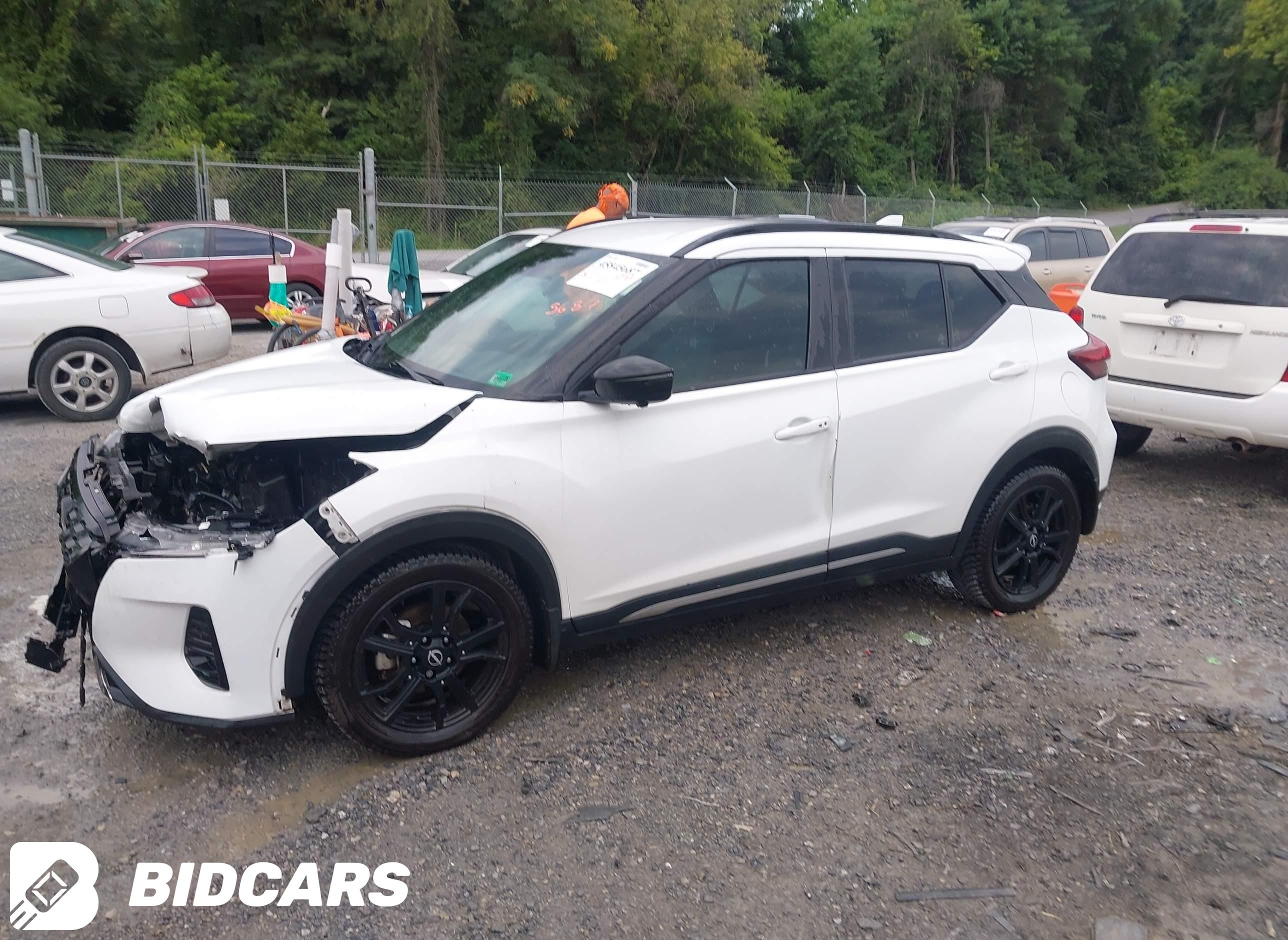 2023 Nissan Kicks, Sr Xtronic...