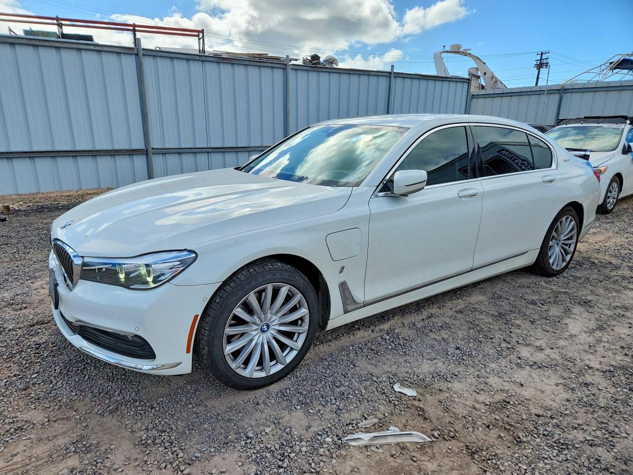 2018 BMW 7 Series, 740 XE