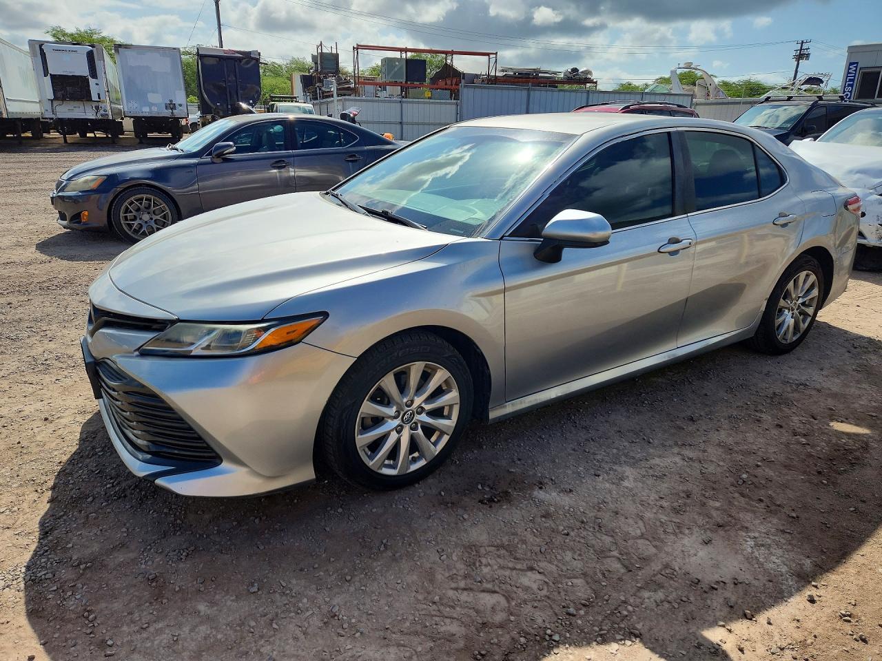 2018 Toyota Camry, L