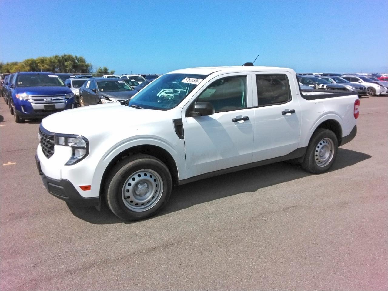 2025 Ford Maverick, XL