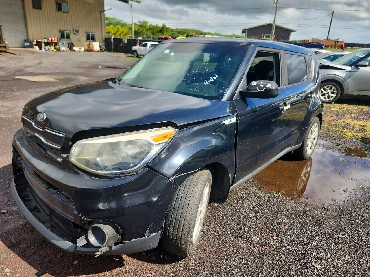 2017 KIA Soul, Base