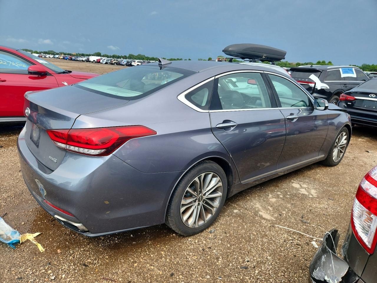 2015 Hyundai Genesis, 3.8L