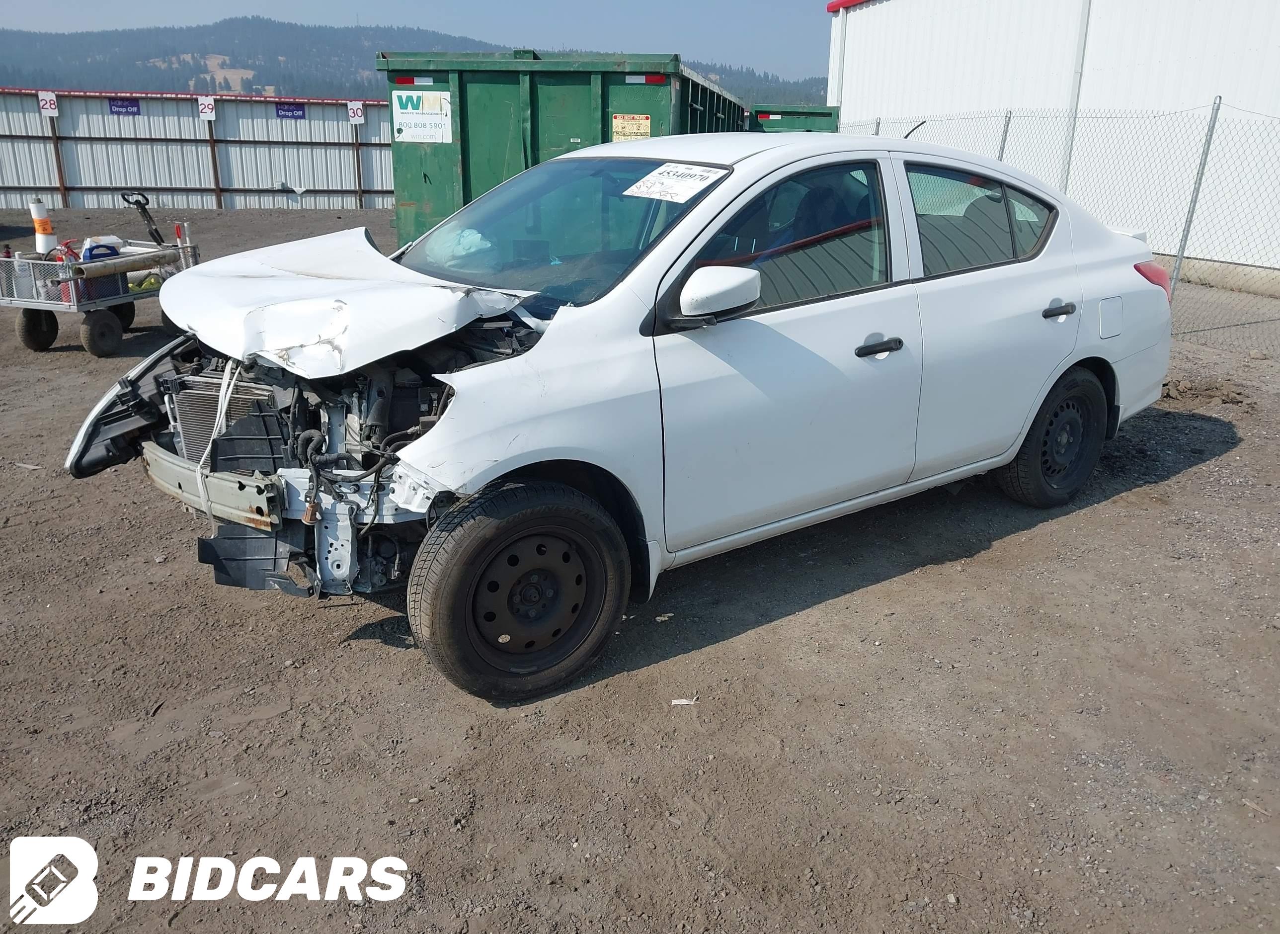 2019 Nissan Versa, 1.6 S+