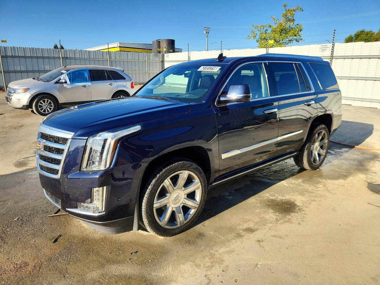 2018 Cadillac Escalade, Premi...