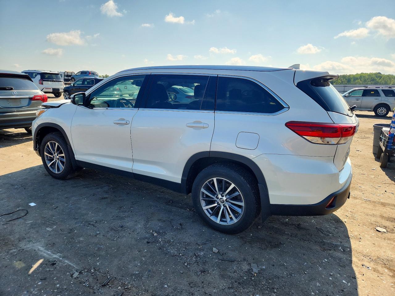 2019 Toyota Highlander, Xle
