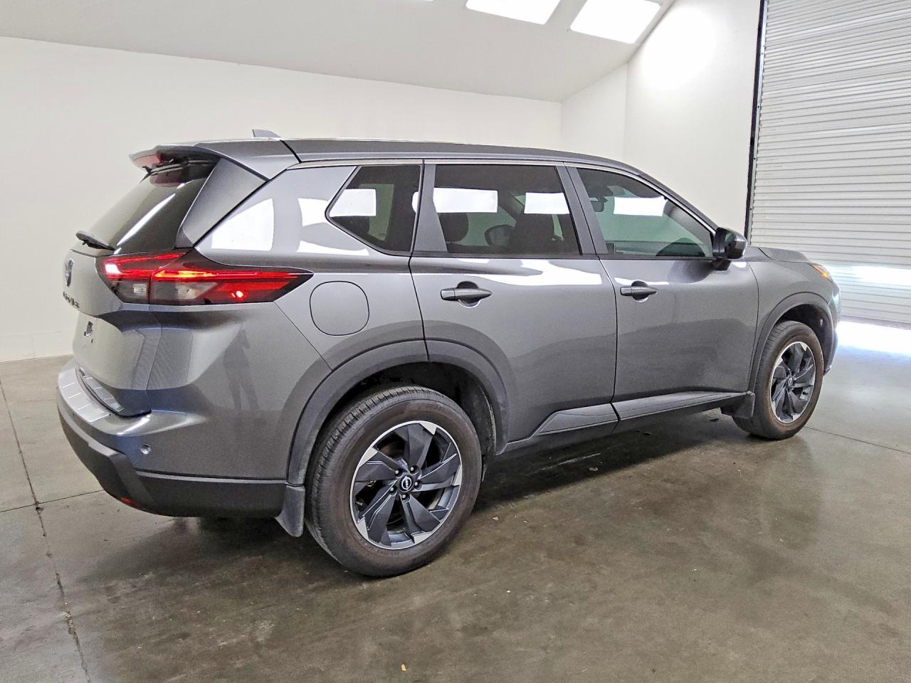 2026 Nissan Rogue, SV