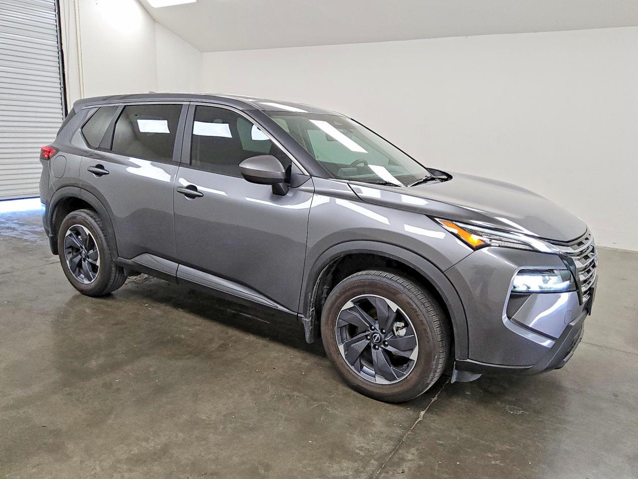 2026 Nissan Rogue, SV