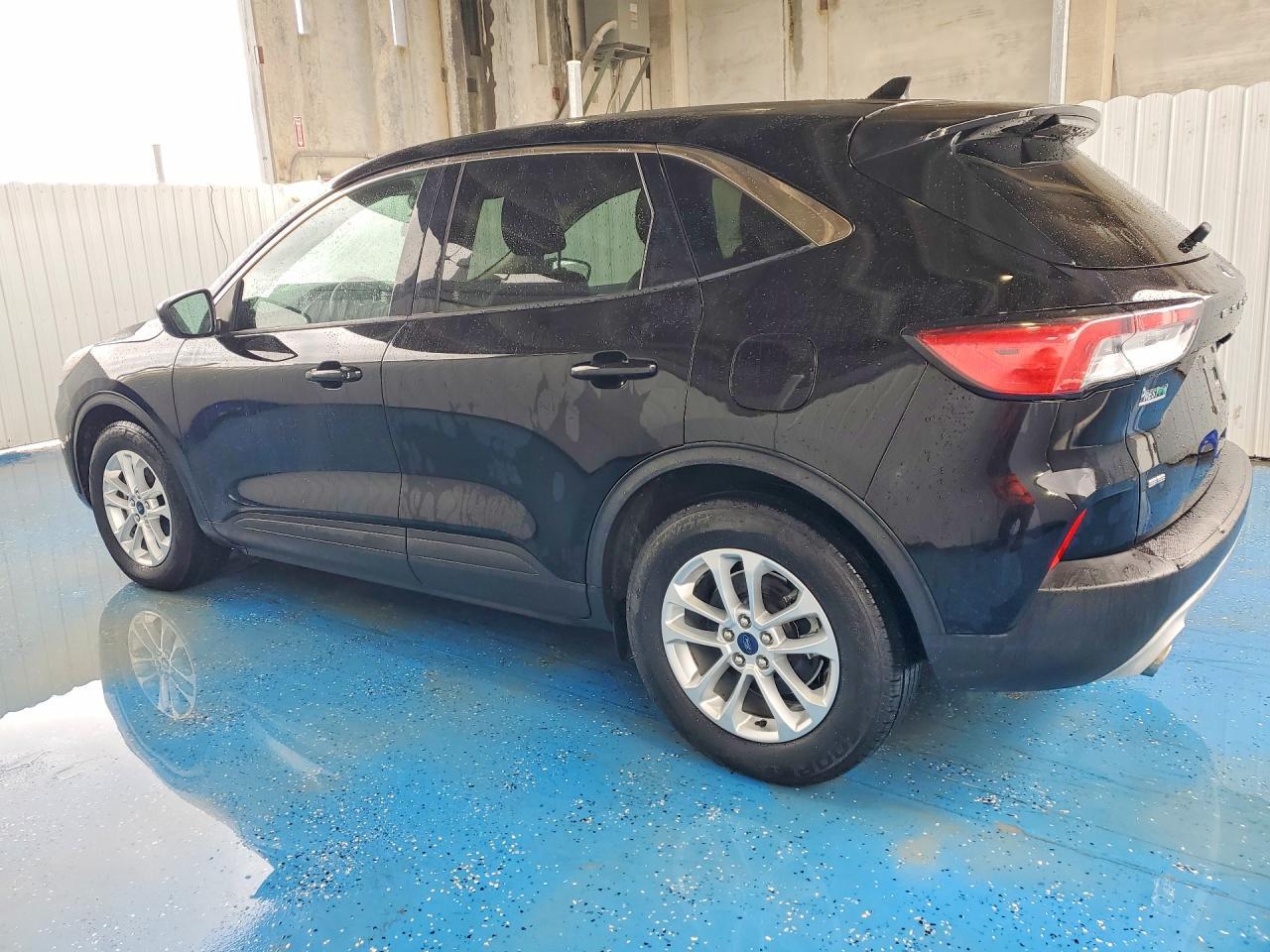 2020 Ford Escape, SE