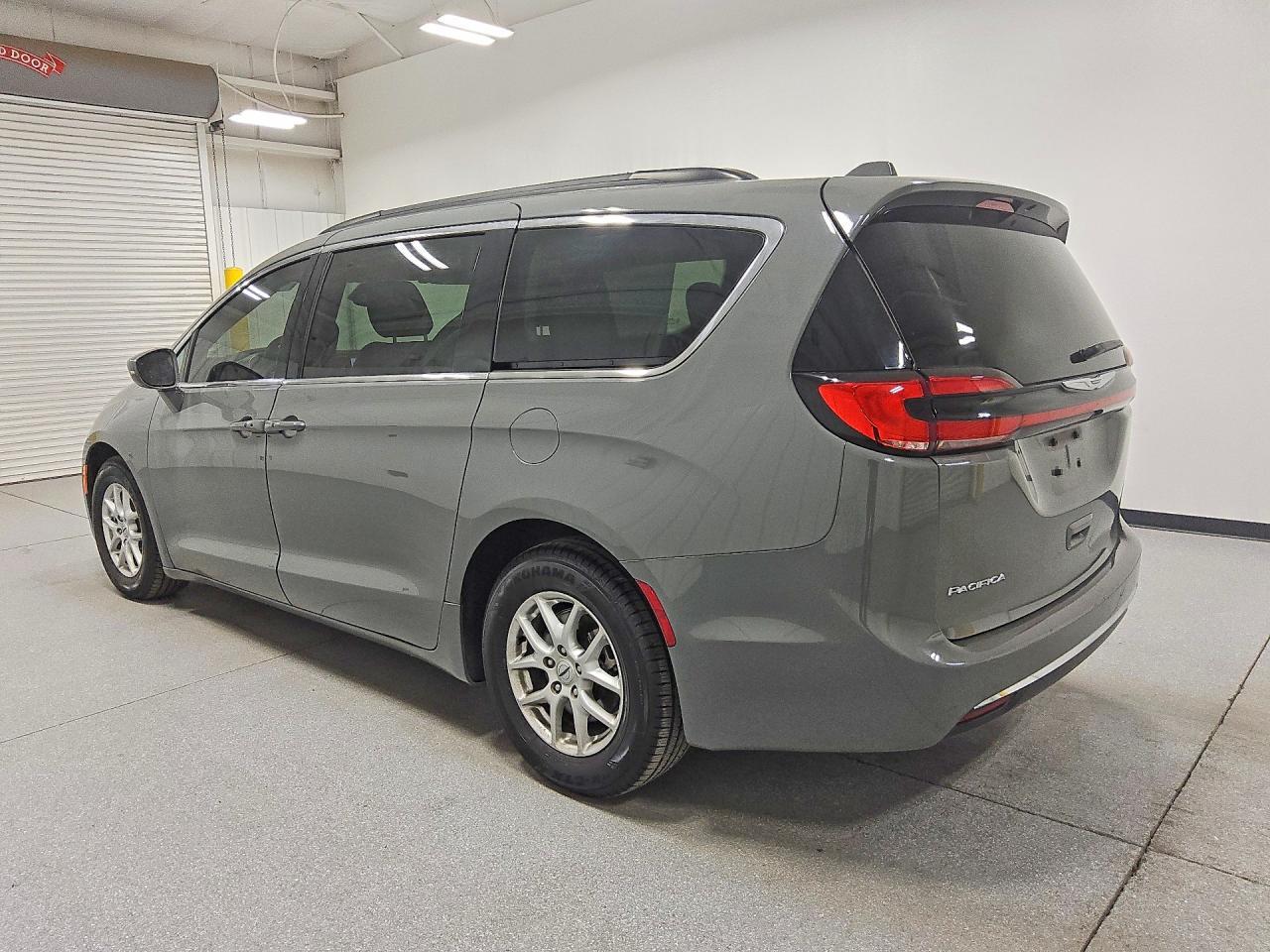 2022 Chrysler Pacifica, Touri...