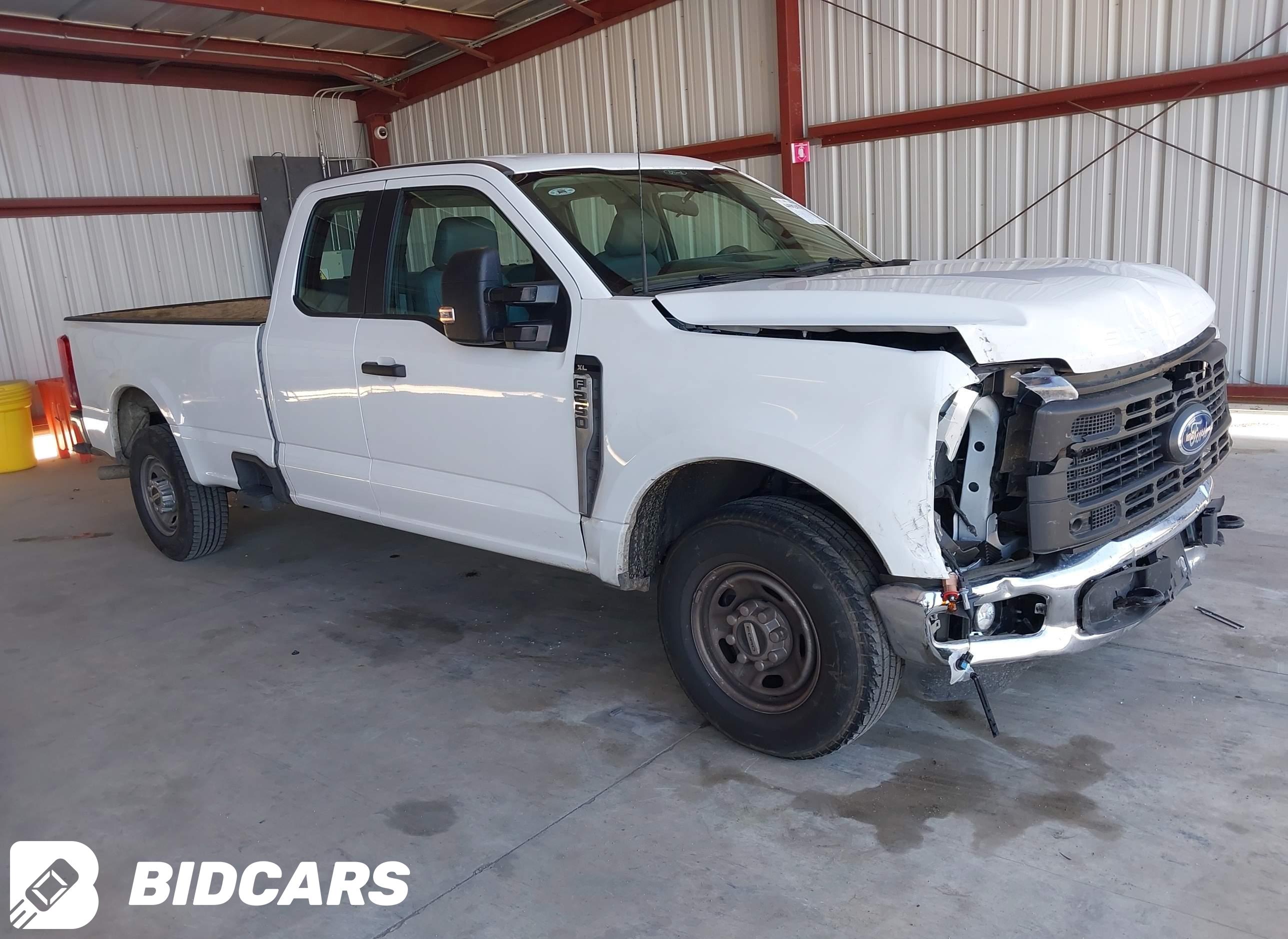 2025 Ford F-250, XL