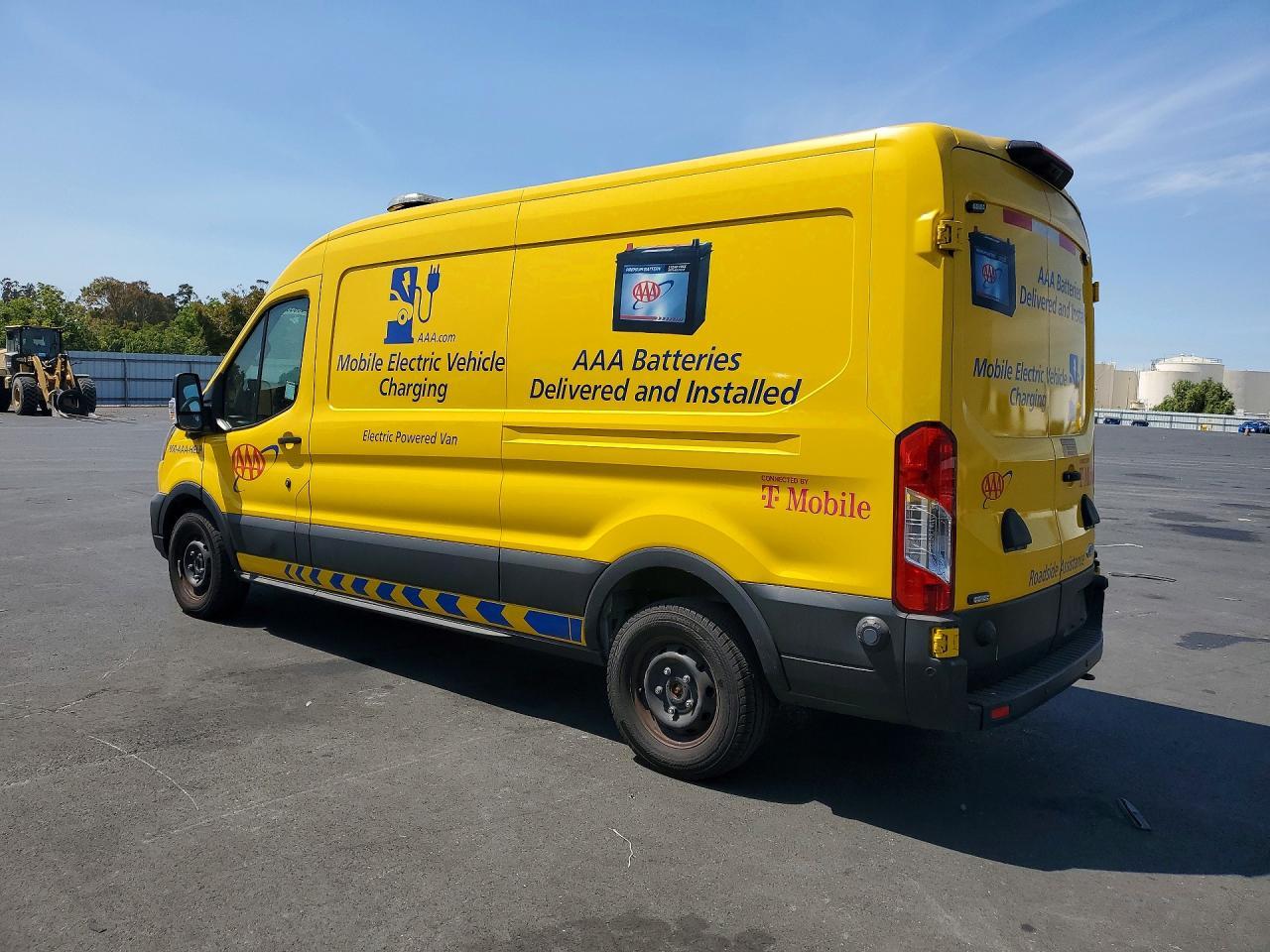 2022 Ford Transit, T-350