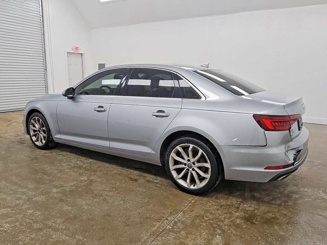 2019 Audi A4, Premium