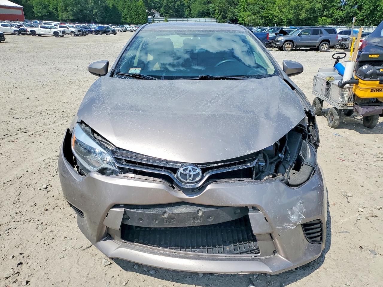 2015 Toyota Corolla, LE