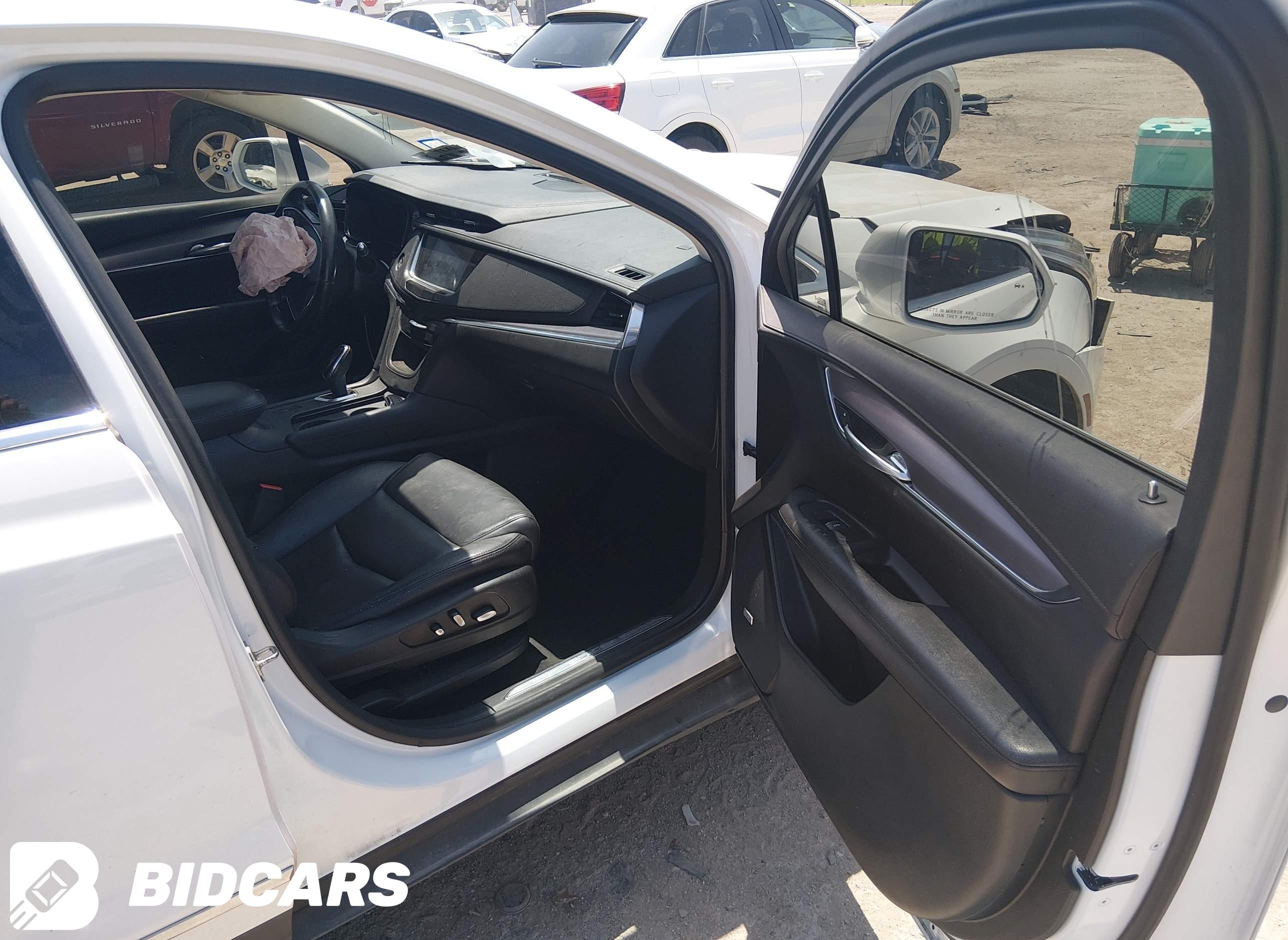 2019 Cadillac XT5, Luxury