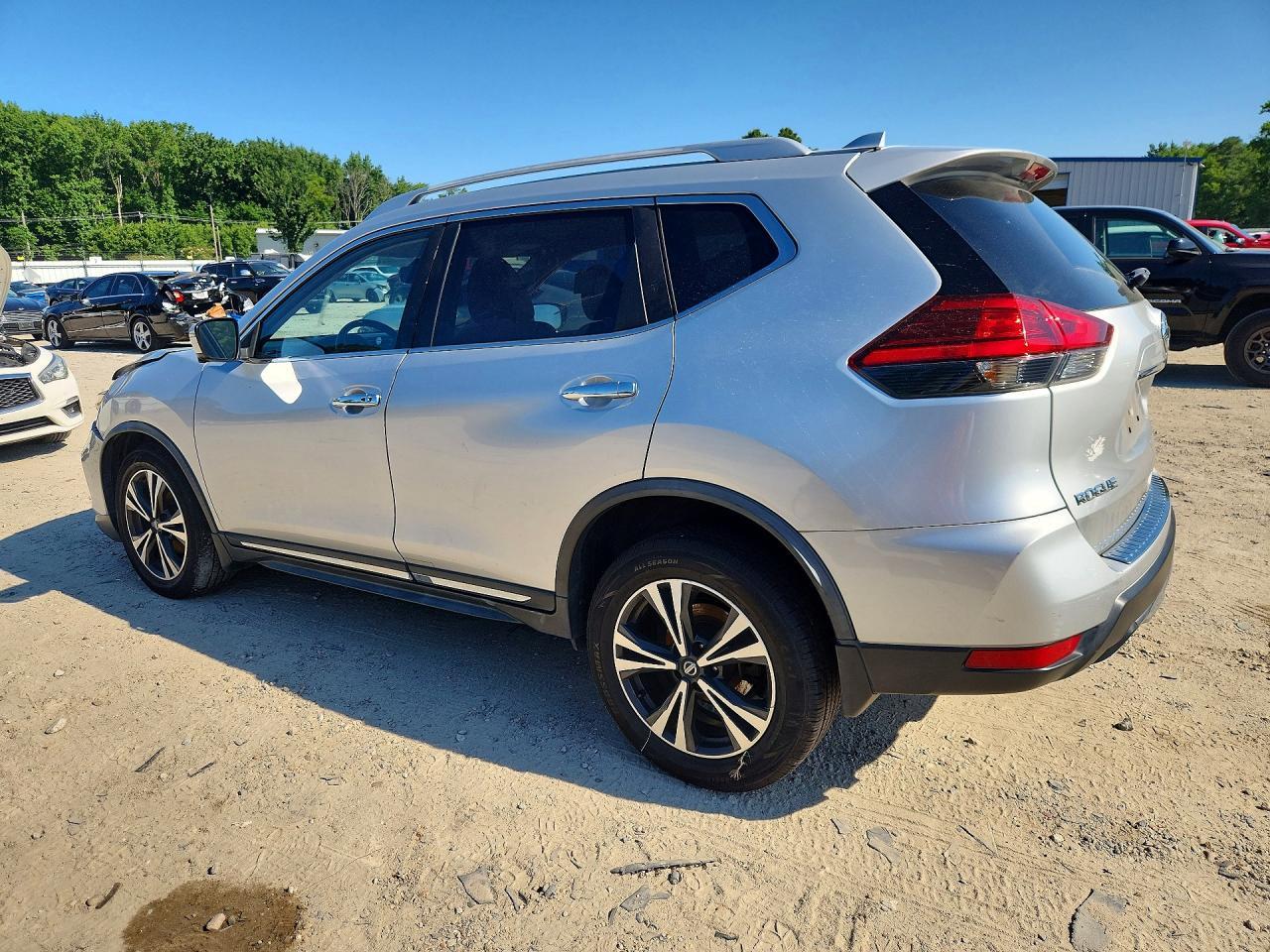 2017 Nissan Rogue, SL