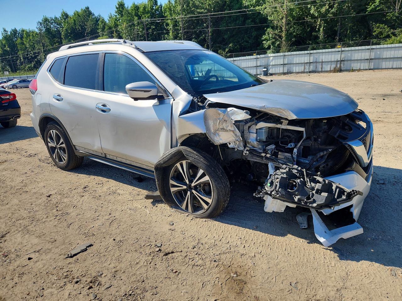 2017 Nissan Rogue, SL