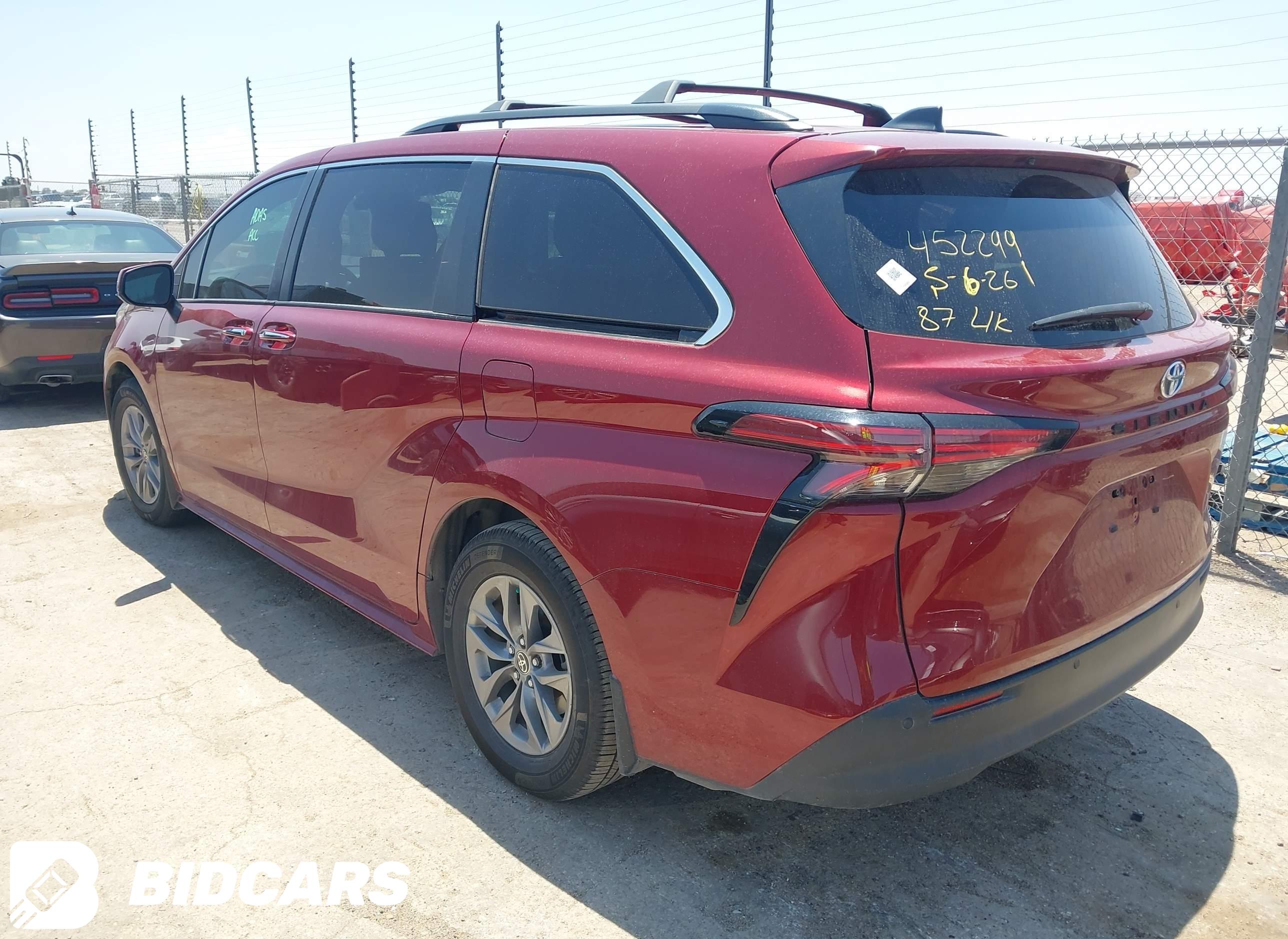 2022 Toyota Sienna, Xle