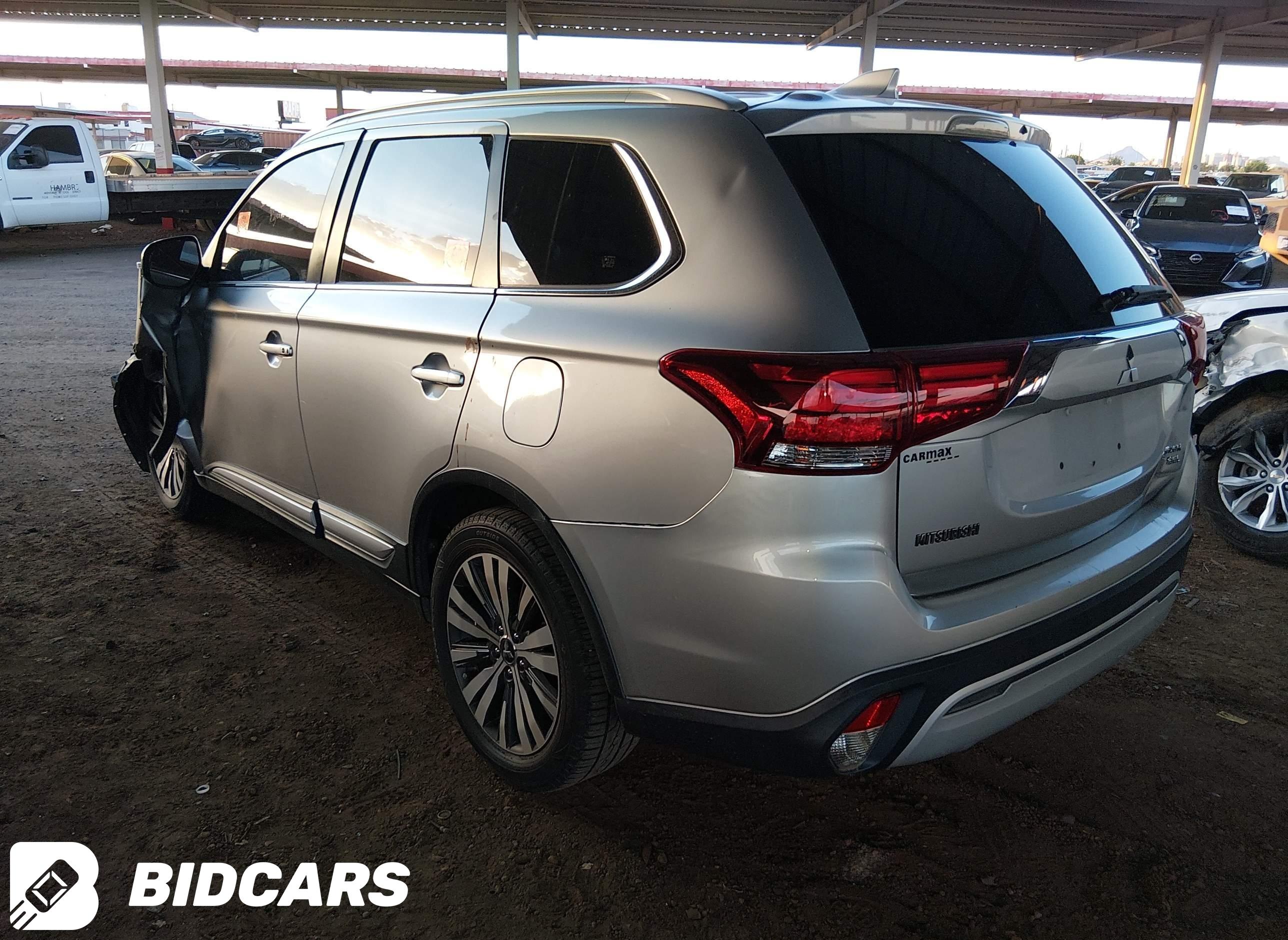 2019 Mitsubishi Outlander, Sel