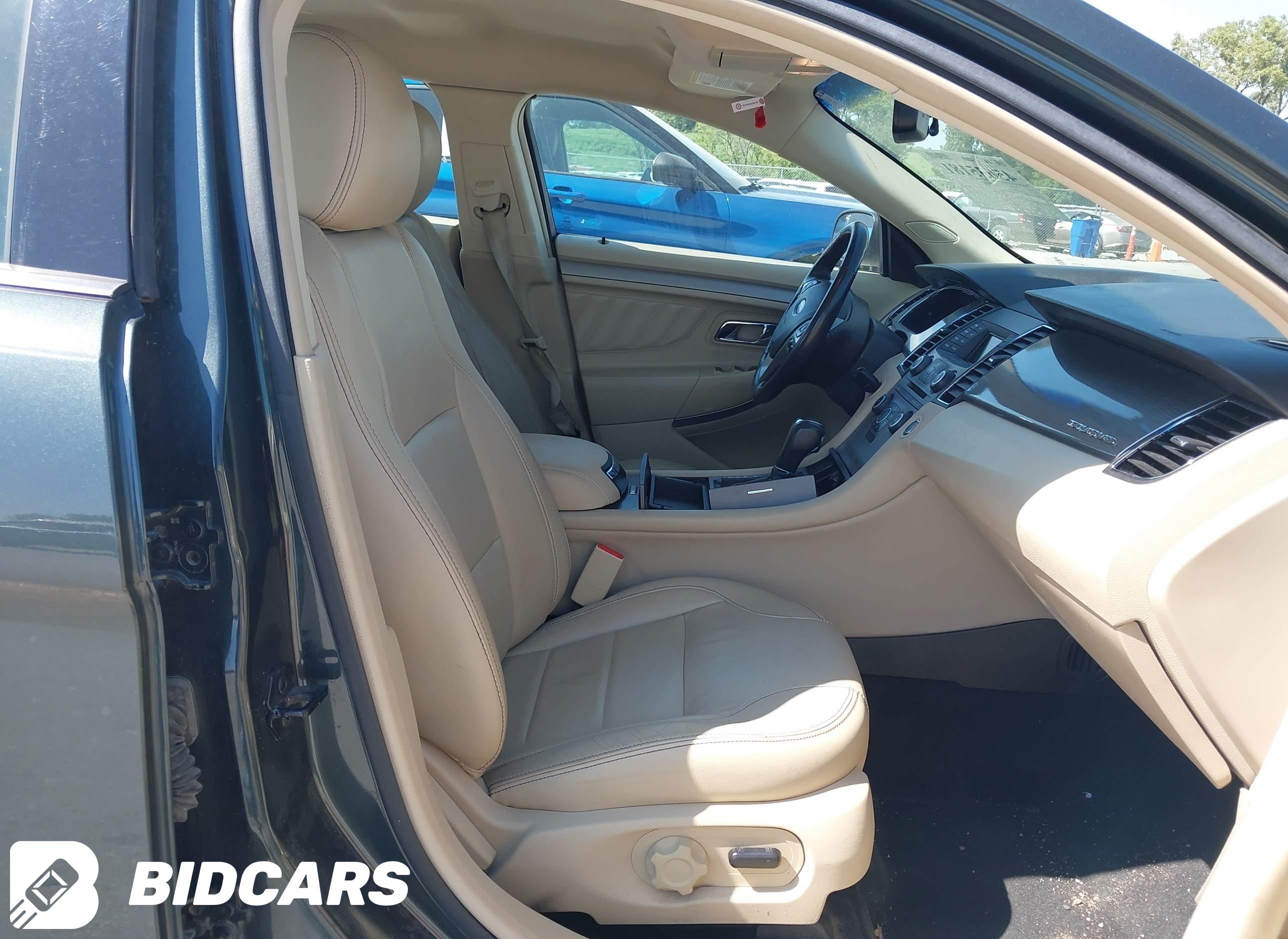 2016 Ford Taurus, Sel