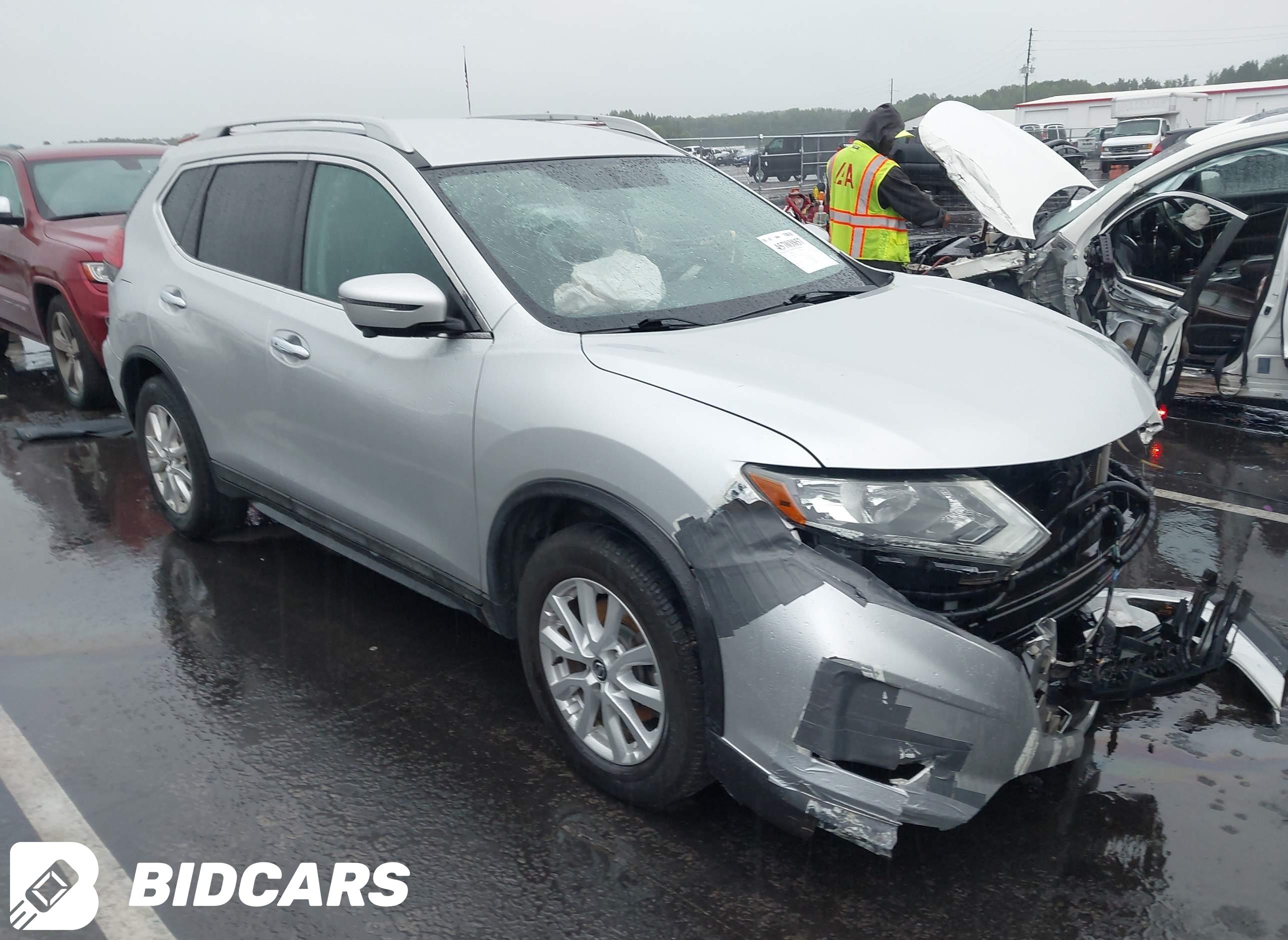 2017 Nissan Rogue, SV