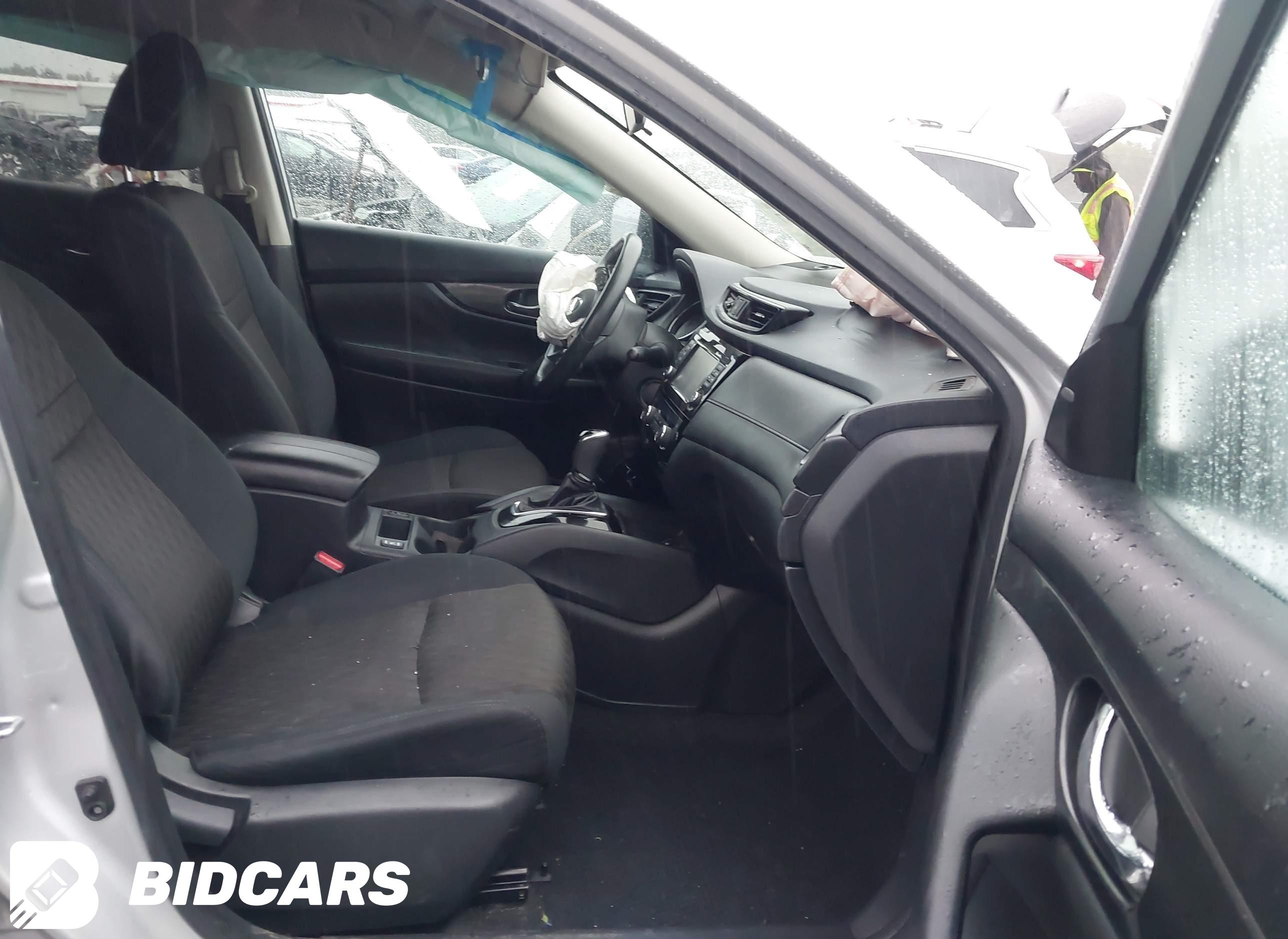 2017 Nissan Rogue, SV