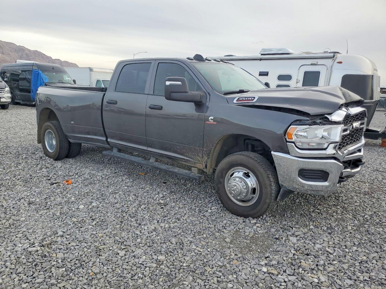 2024 RAM 3500, Tradesman