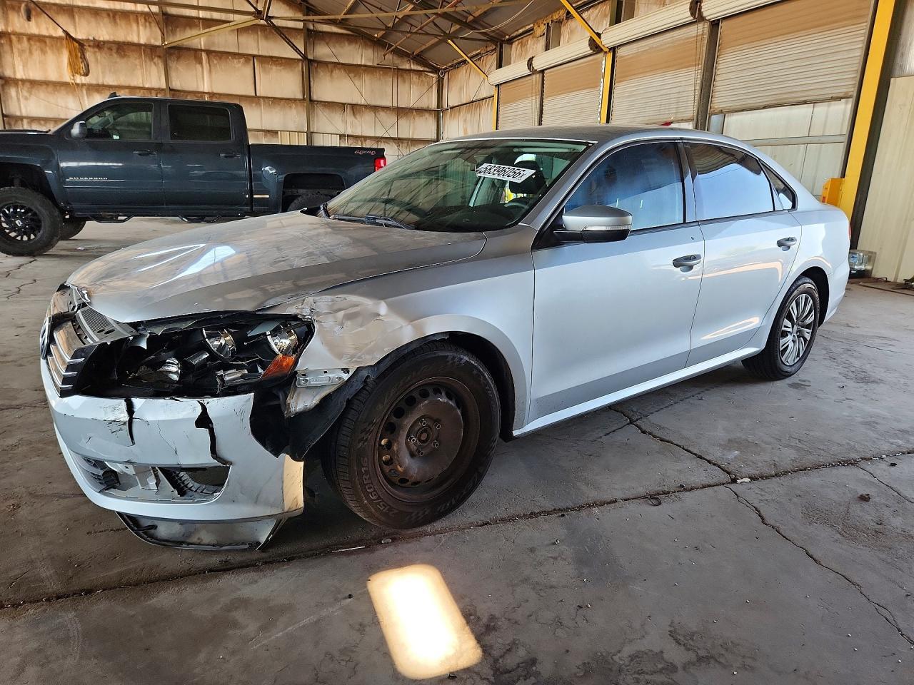 2015 Volkswagen Passat, S