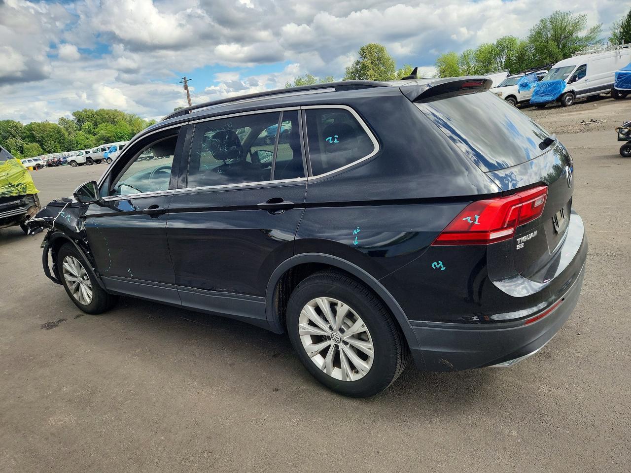 2019 Volkswagen Tiguan, SE