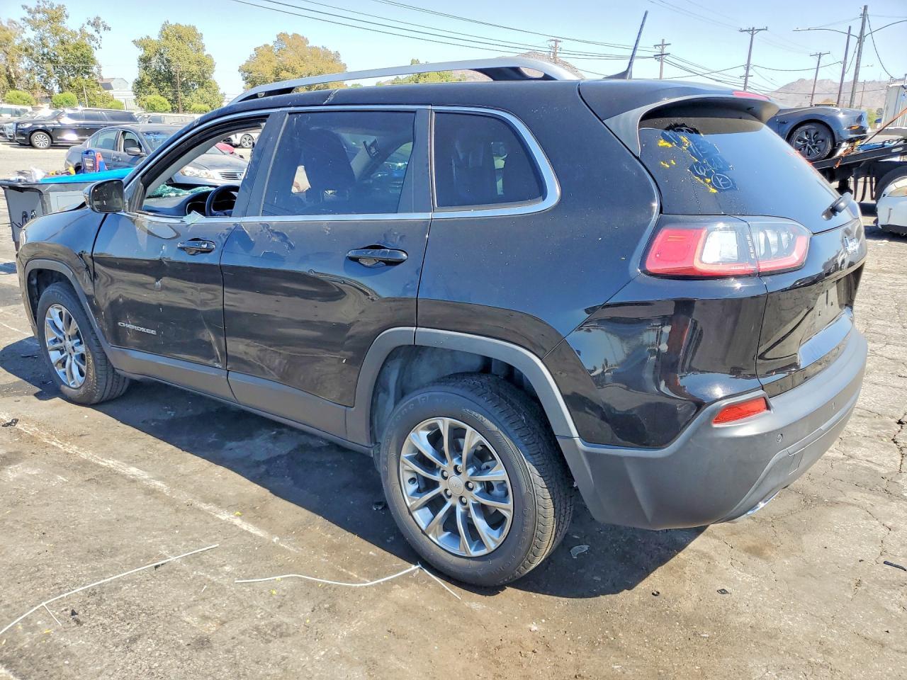 2021 Jeep Cherokee, Latitude Lux