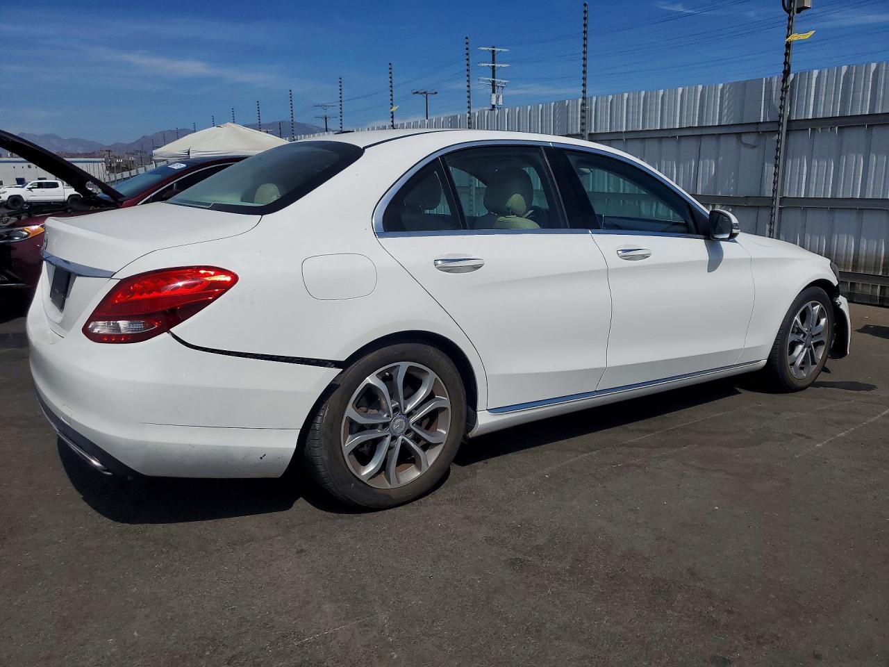2016 Mercedes-Benz C-Class, 300