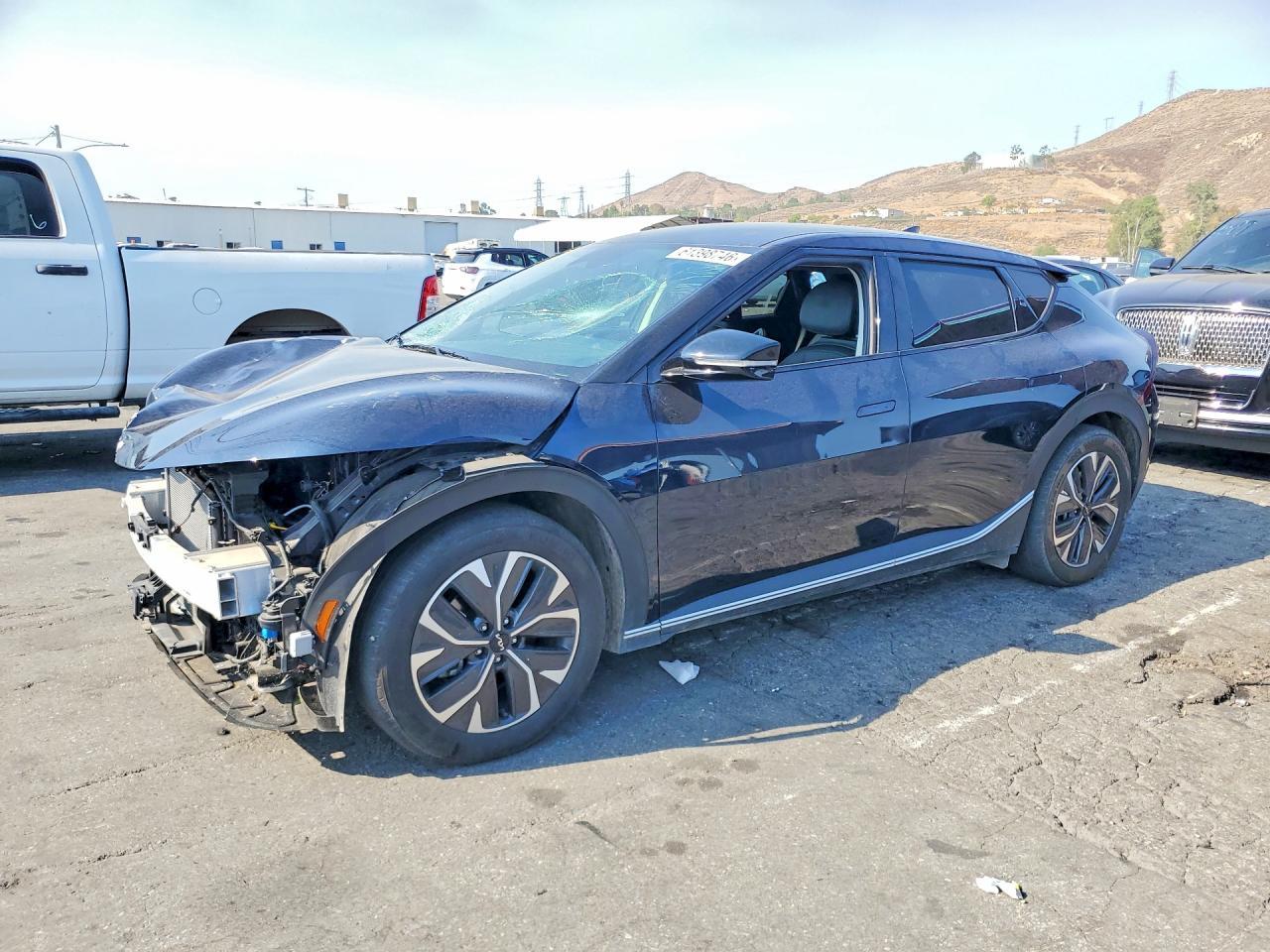 2024 KIA EV6, Light Long Range