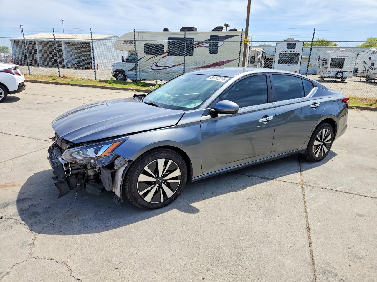 2021 Nissan Altima, SV