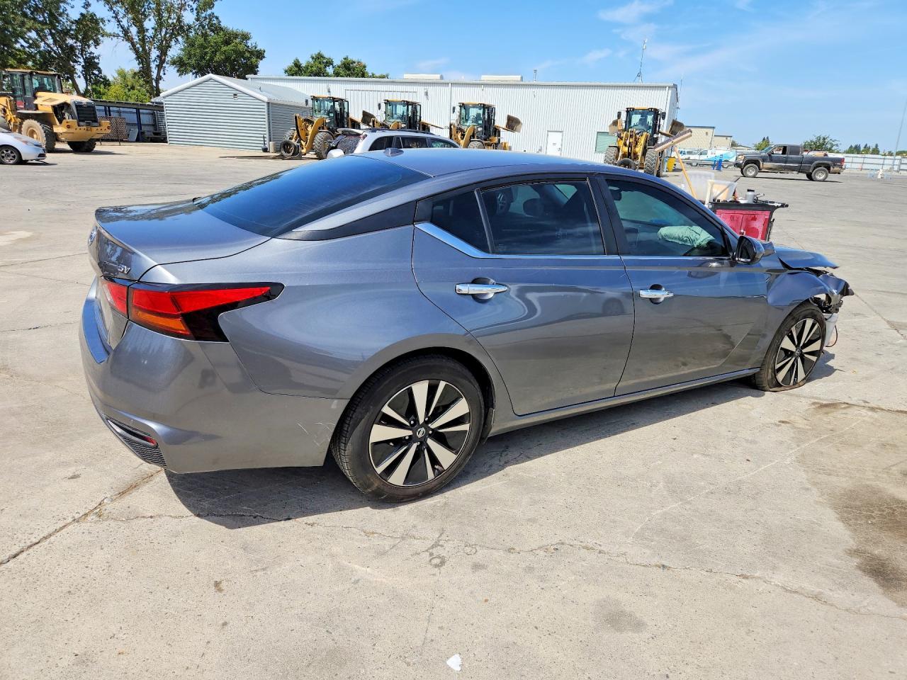 2021 Nissan Altima, SV